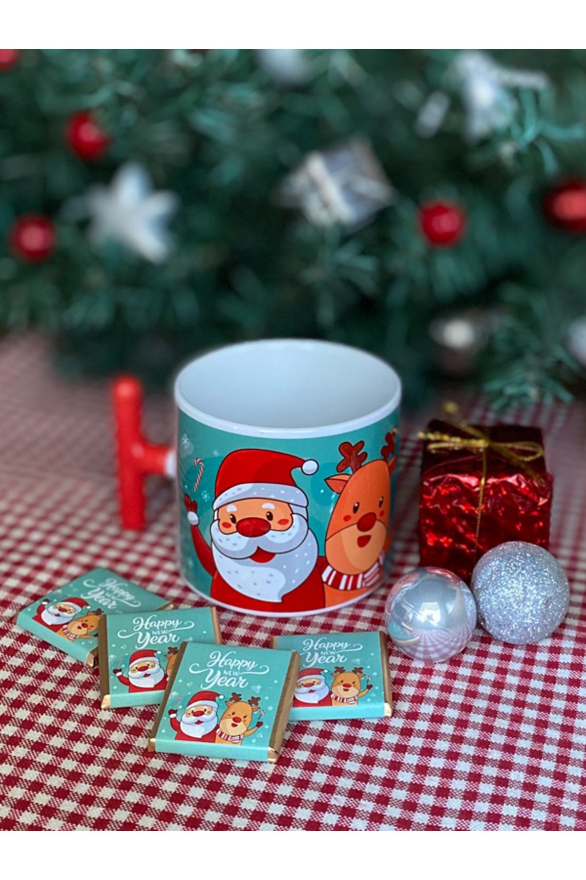 İsme Özel Çikolatalı Yeni Yıl Kupası, Noel Babalı T Kupa, Kişiye Özel Kupa, Yılbaşı Hediyesi