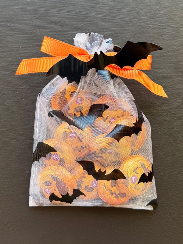 Çikolatalı Yarasa Desenli Halloween Kupası, Cadılar Bayramı Kupası