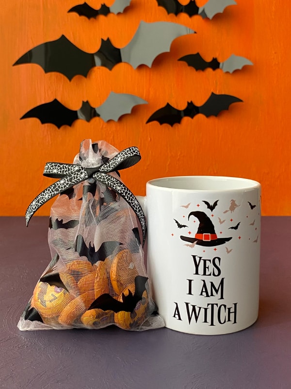 Çikolatalı Halloween Kupası, Cadılar Bayramı Kupası, "I am a Witch", Ben Bir Cadıyım