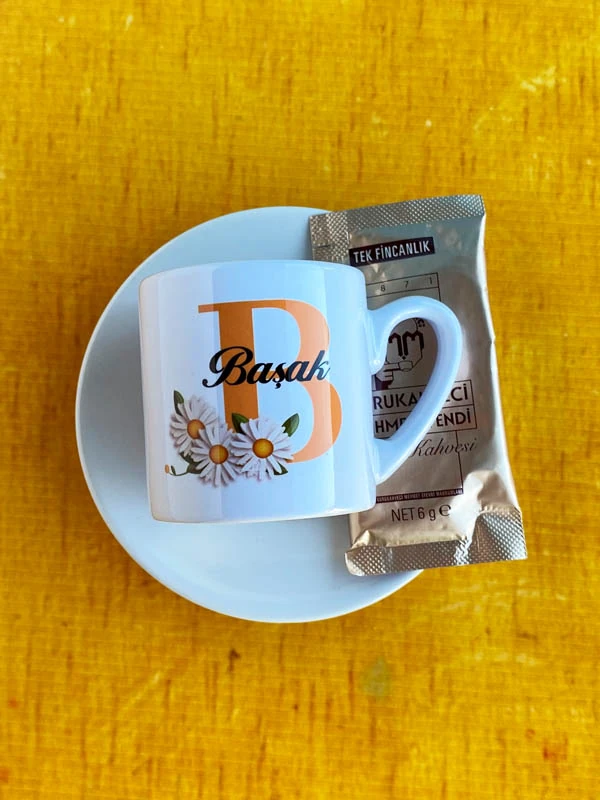 Papatya Sevenlere En Güzel Hediye, Papatya Fincan, Papatya Anahtarlık ve Çikolatalar
