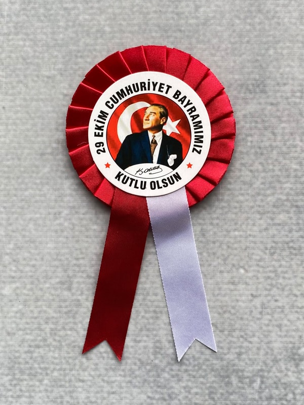 Cumhuriyet Bayramı Rozeti, 29 Ekim