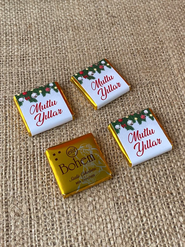 Yılbaşına Özel Ekoseli Kutuda Spesiyal Yılbaşı Çikolatası, Yeni Yıl Hediyesi