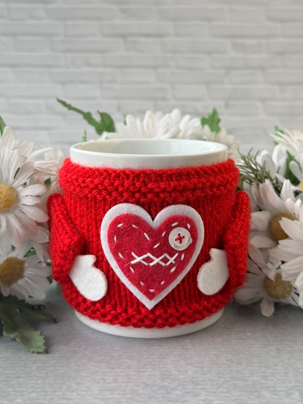 Kırmızı Örgü Kupa, Sevgiliye Hediye, Sevgililer Günü, Doğum Günü, Kalpli Kupa