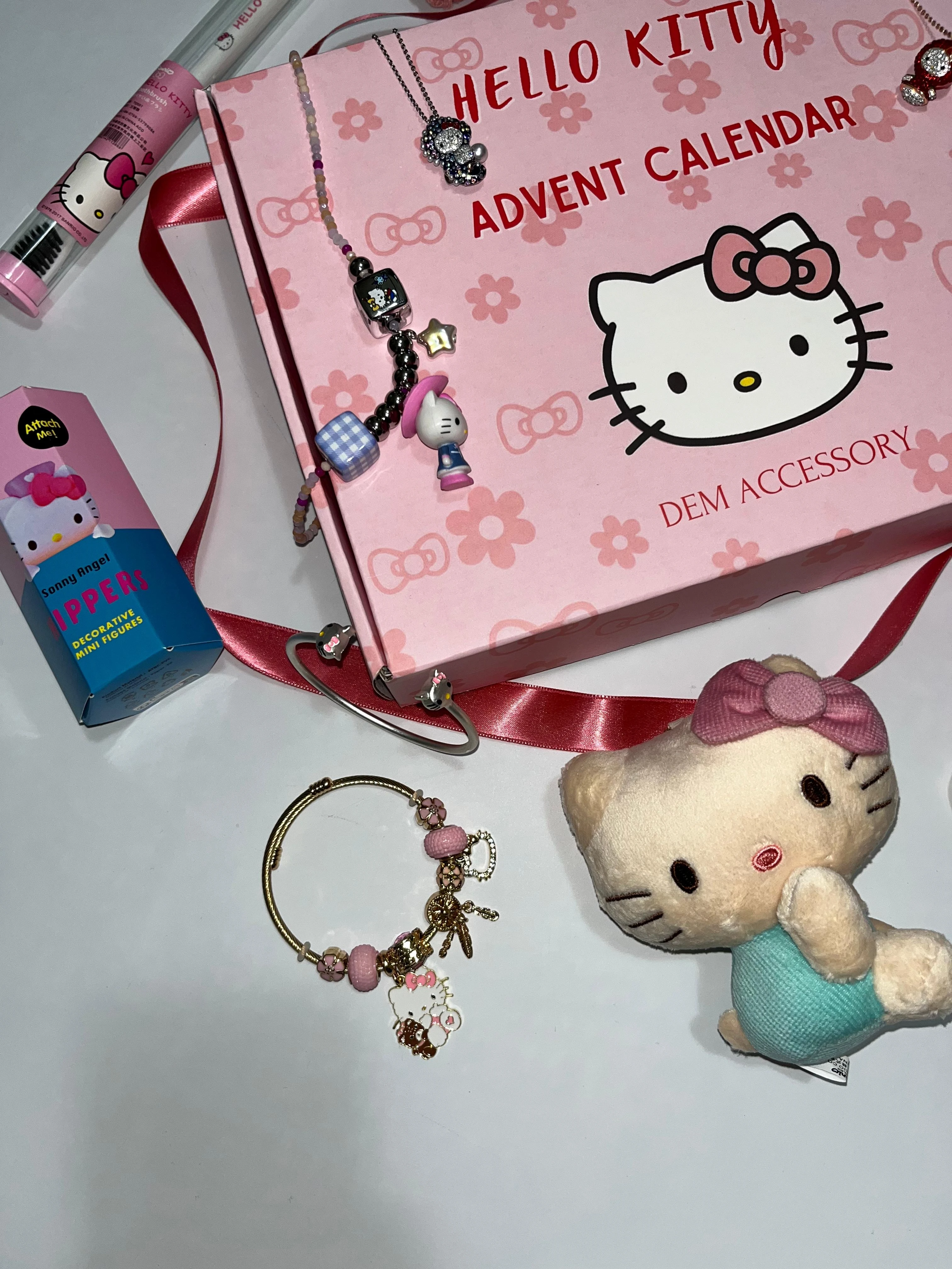 Luxury Hello Kitty Advent Calendar – 15 Parça