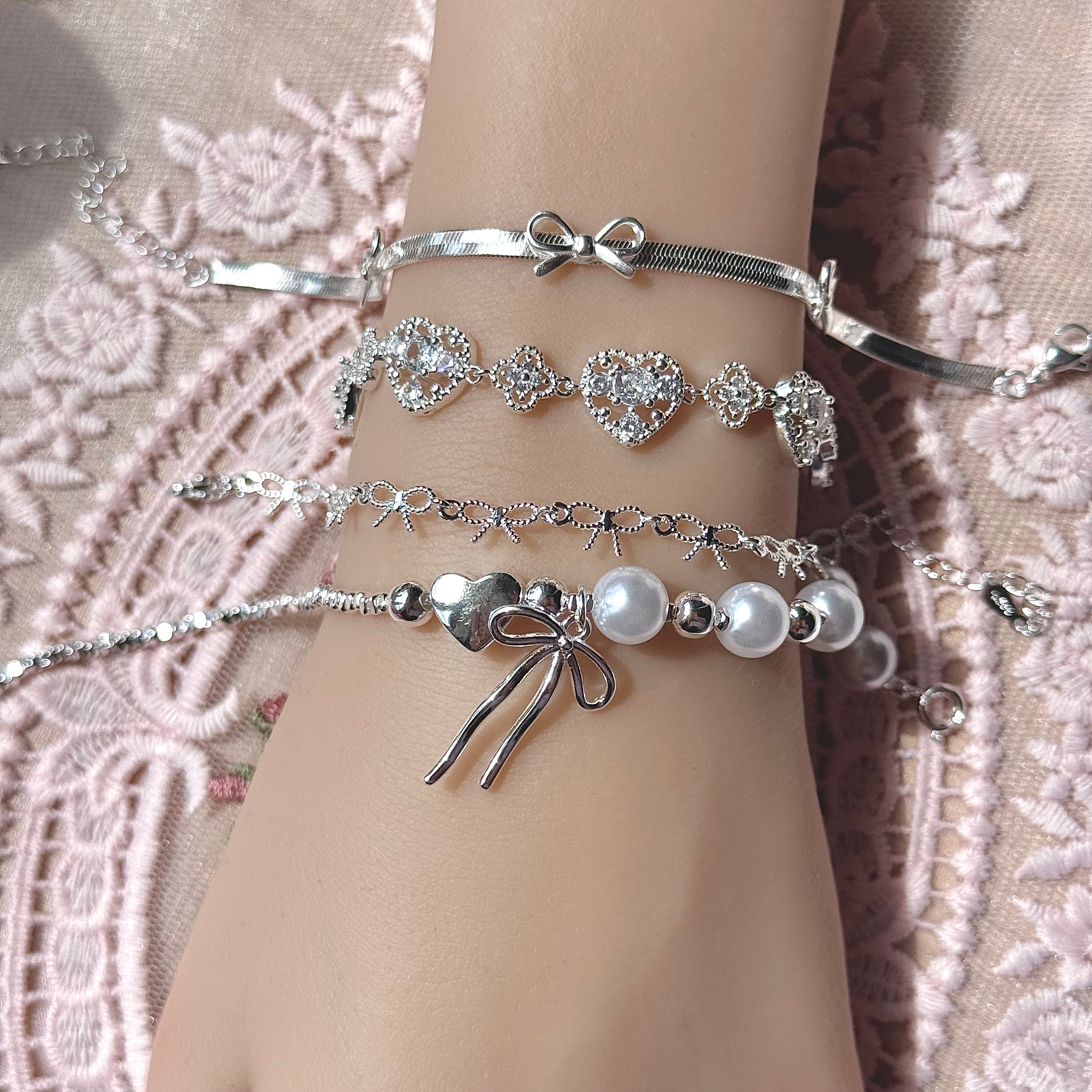 white whisper set