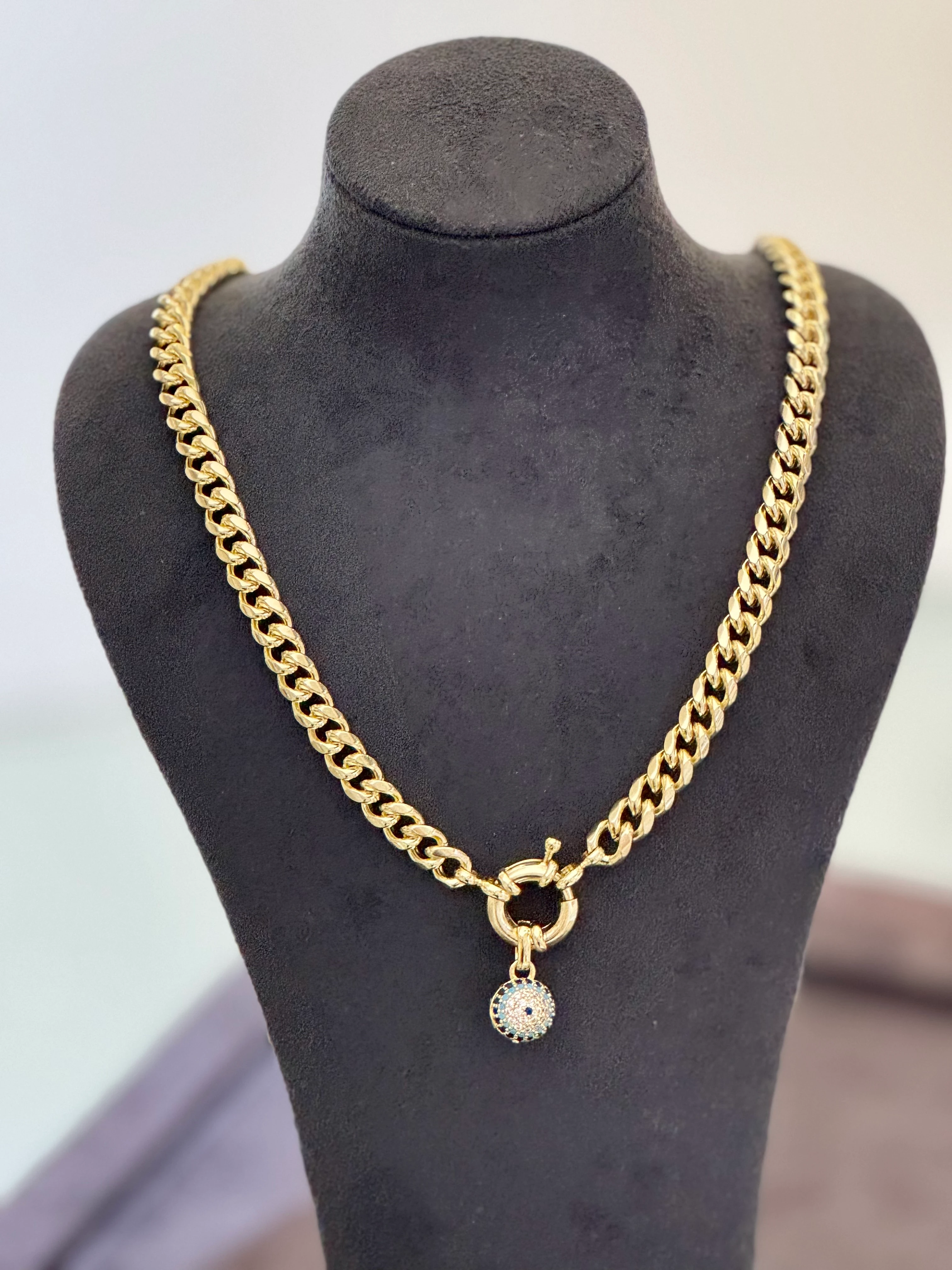 Top Zirkon Gemici Gurmet Kolye