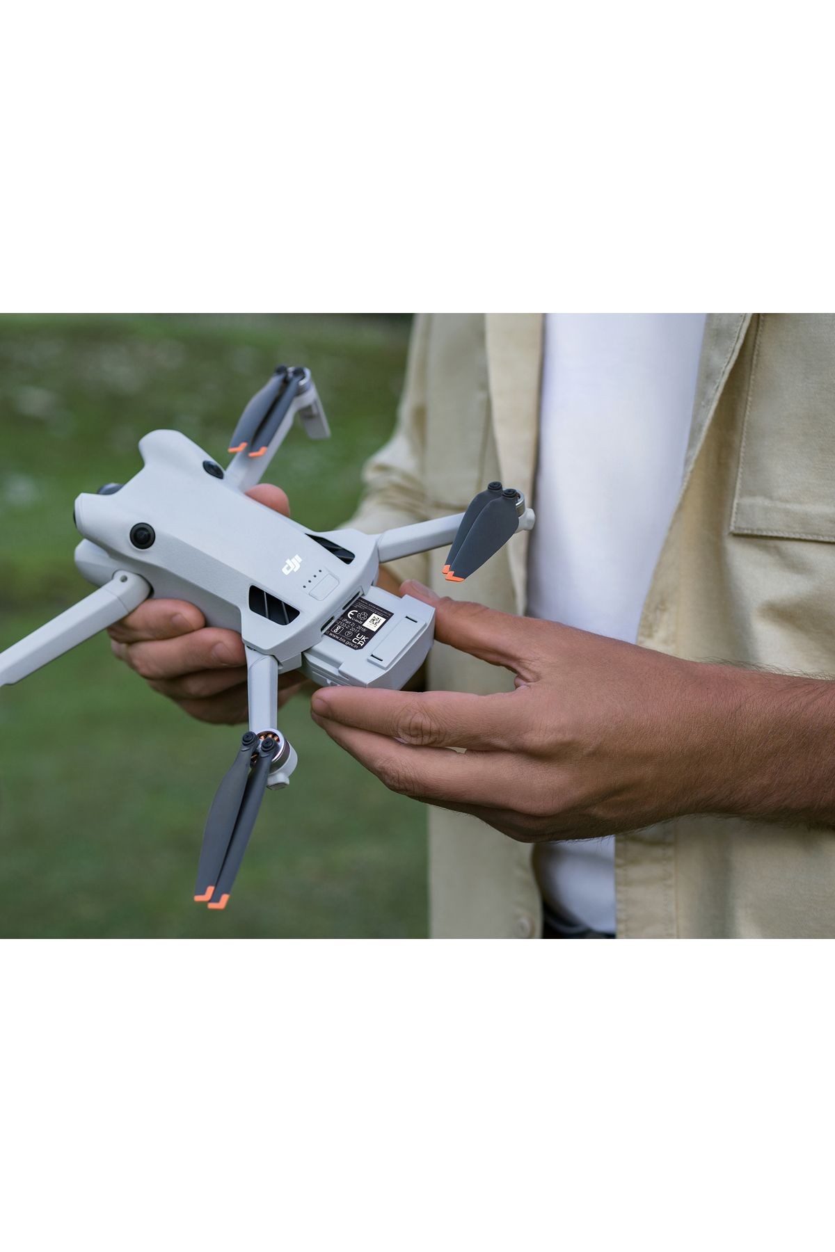 Mini 4 Pro Fly More Combo Plus (DJI RC 2)