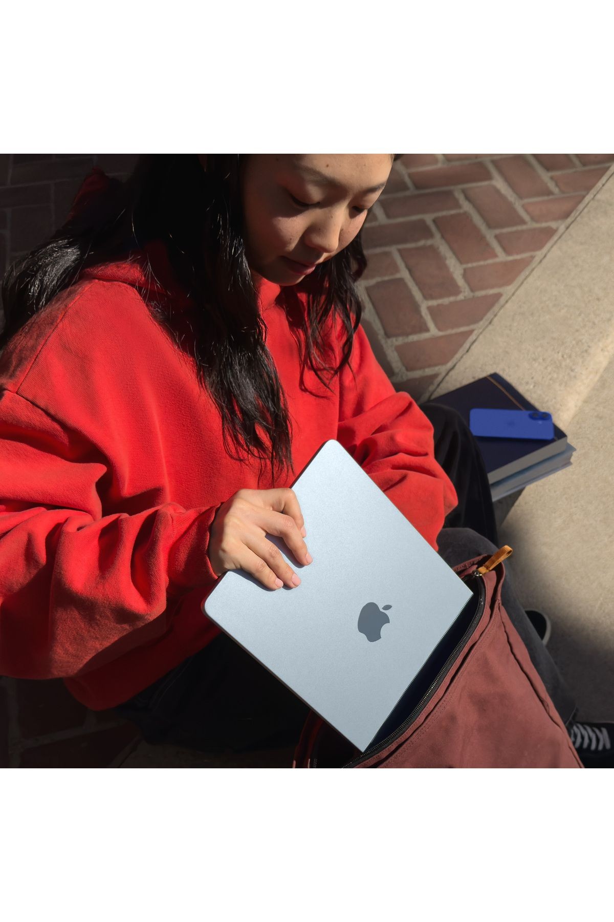 13" MacBook Air: Apple M4 chip with 10-core CPU and 8-core GPU, 16GB, 256GB SSD - Gece Yarısı
