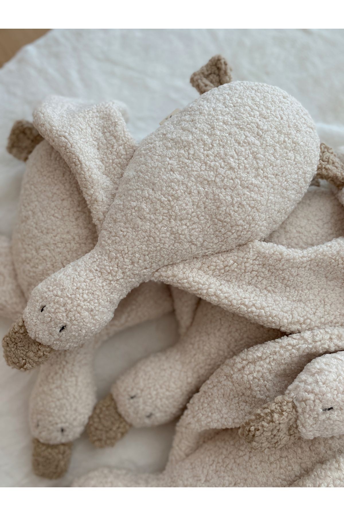 Sevimli Ördek Teddy Bebek Çocuk Uyku Arkadasi Krem/Bej
