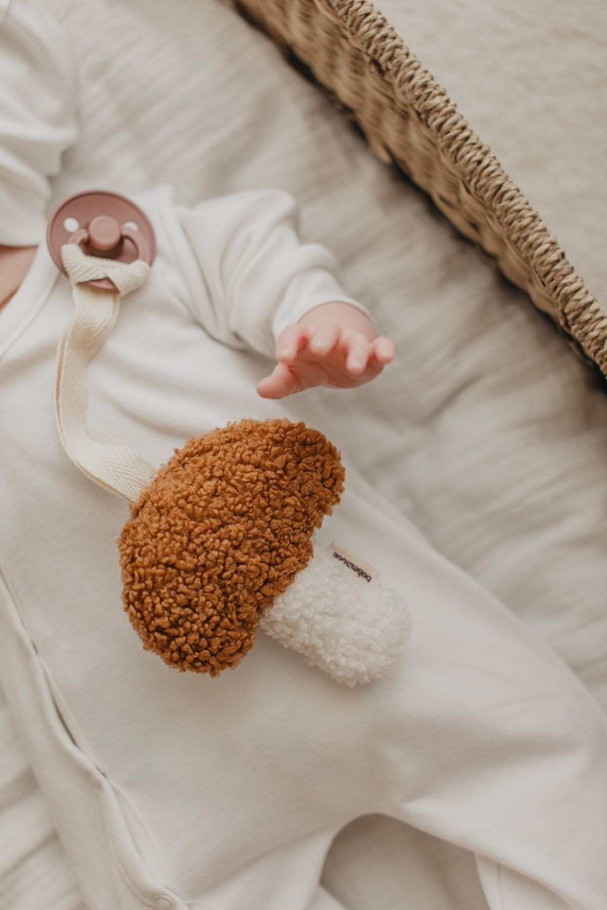 Teddy Mushroom Emzik Askısı Beyaz/camel