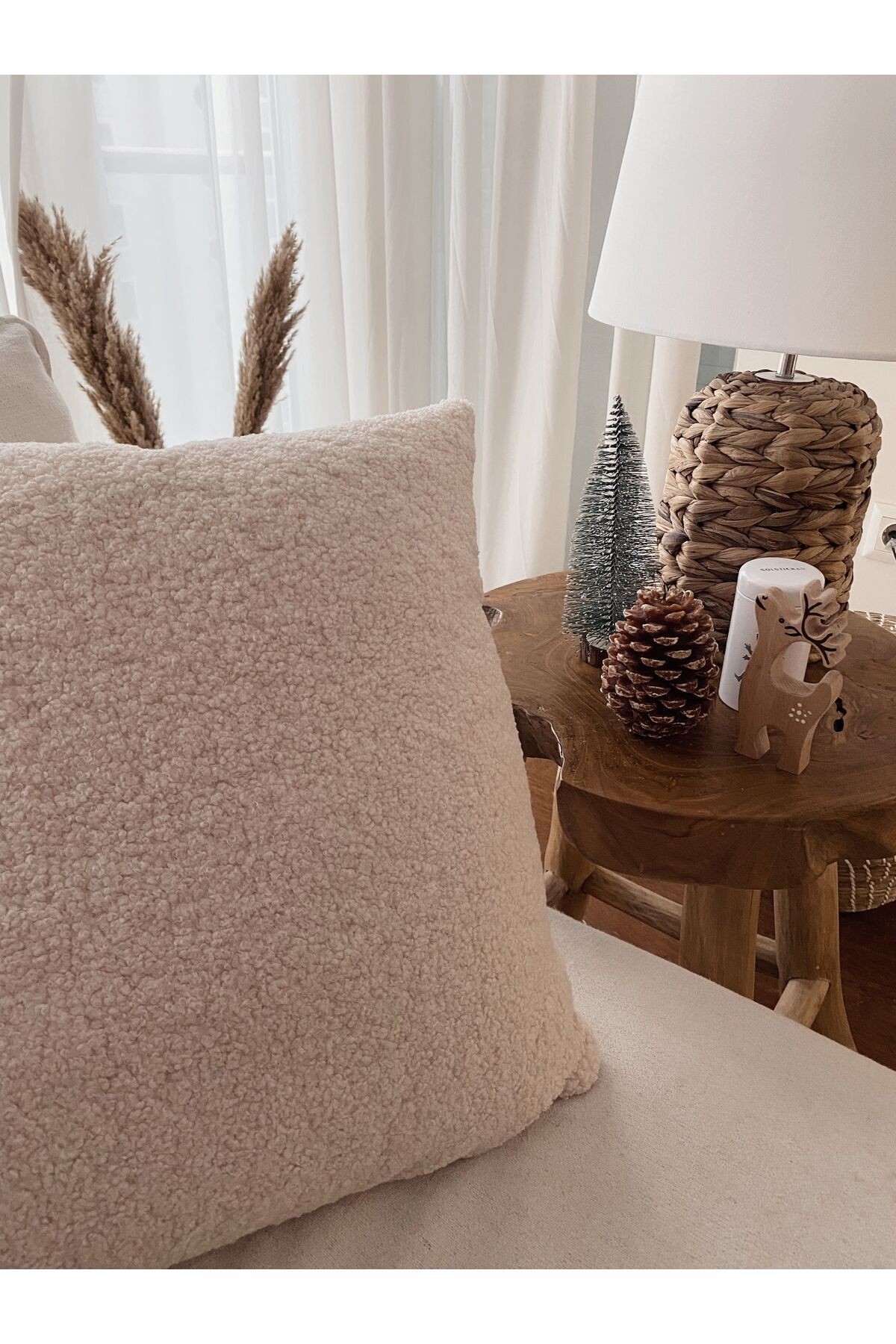 Teddy Kare Kırlent Kılıfı Krem 45x45
