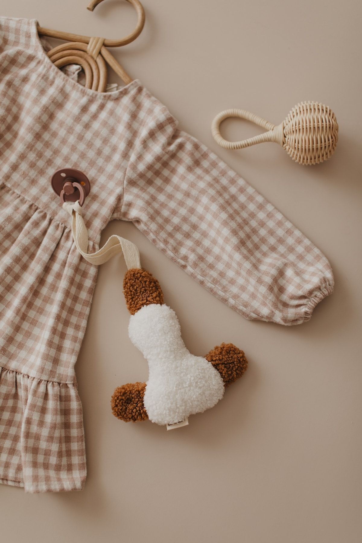 Teddy Duck Emzik Askısı Beyaz/camel