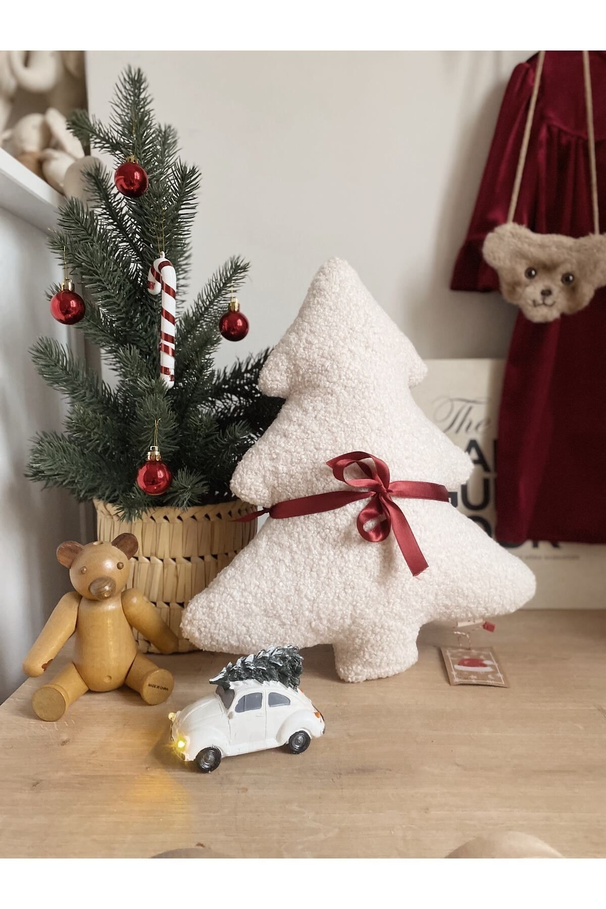 Teddy Christmas Tree Yastık Büyük Krem