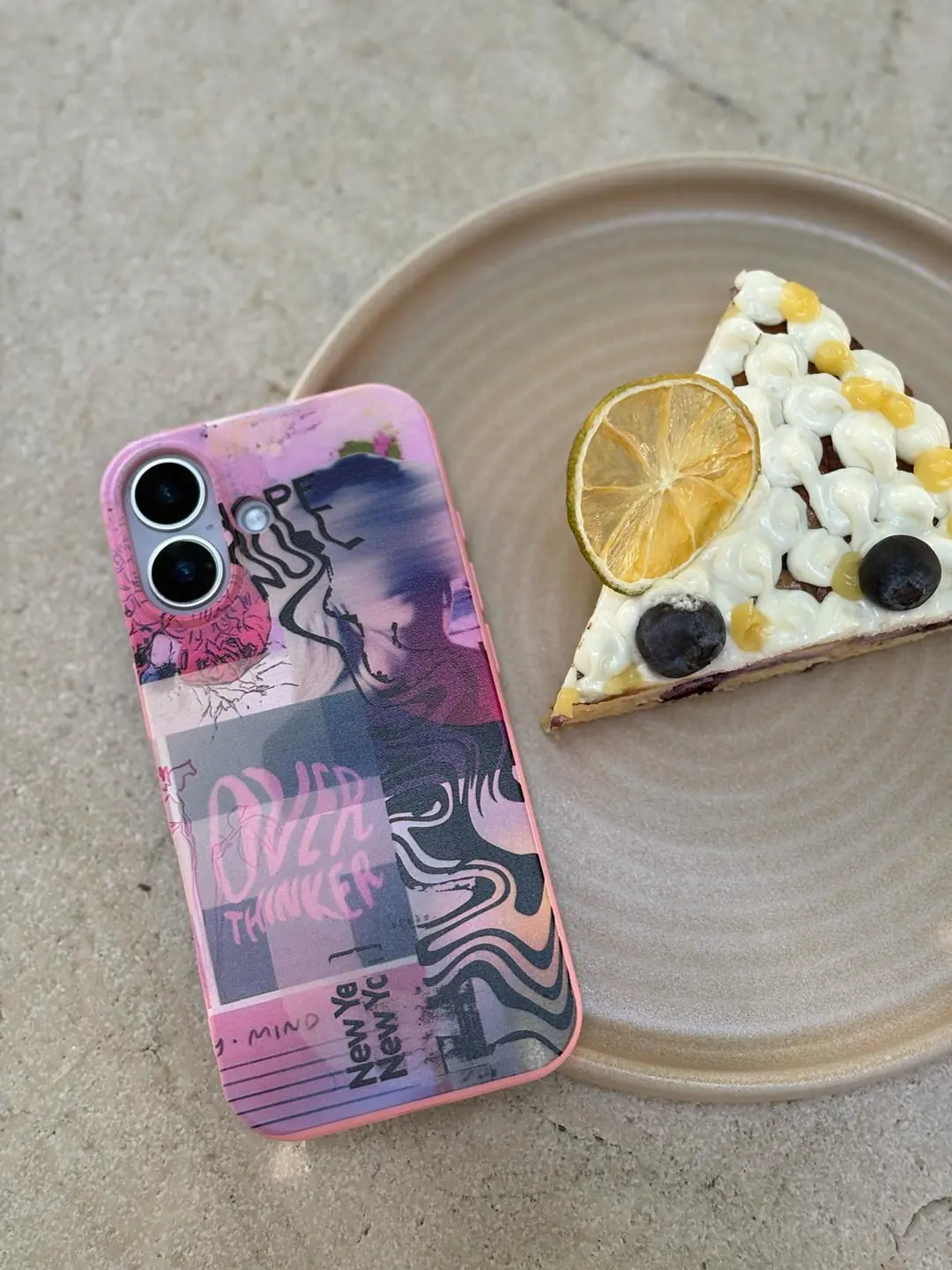 Aesthetic iPhone 16 Telefon Kılıfı