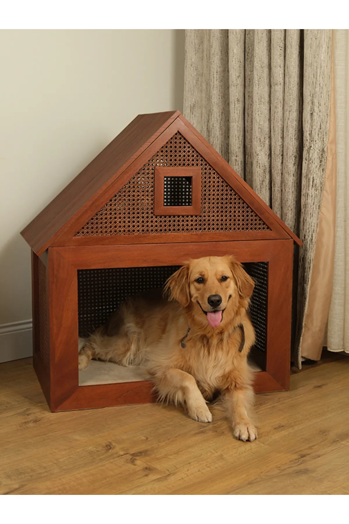 Lady Luxury Wooden Large Breed Dog House