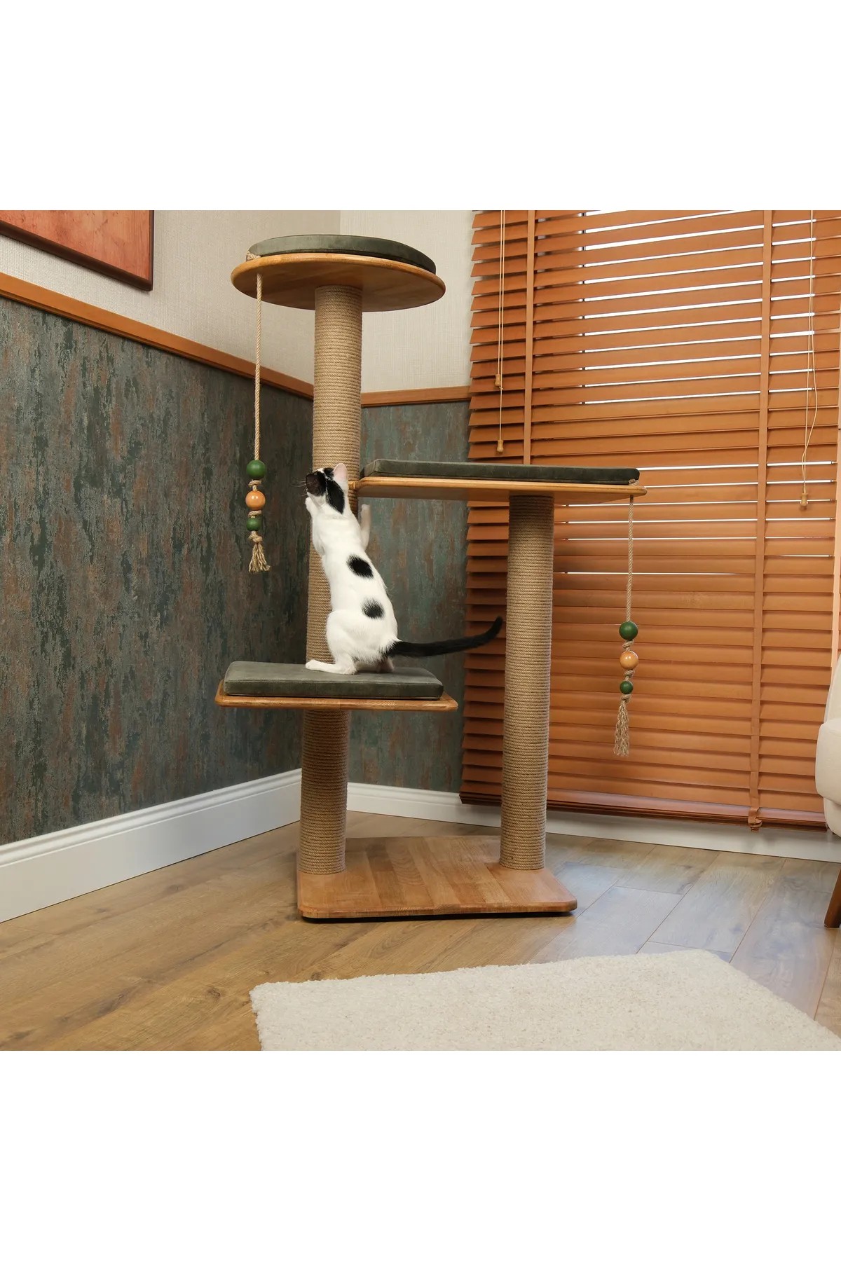 Coy Luxury Wooden Cat House With Scratching Unit