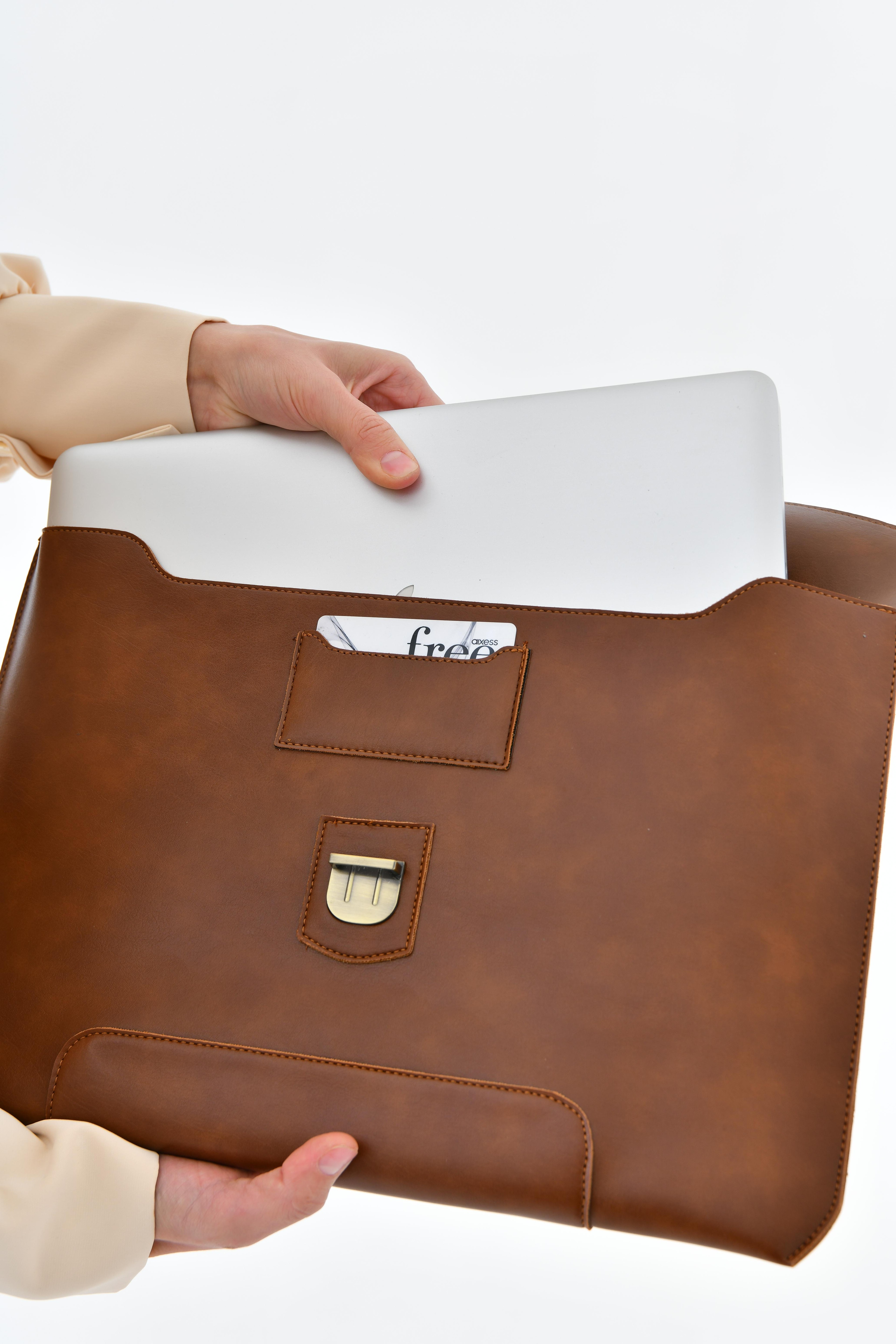 Hilde Uzun Askılı 15-16 Inc Macbook Air/Pro Evrak Business Çanta