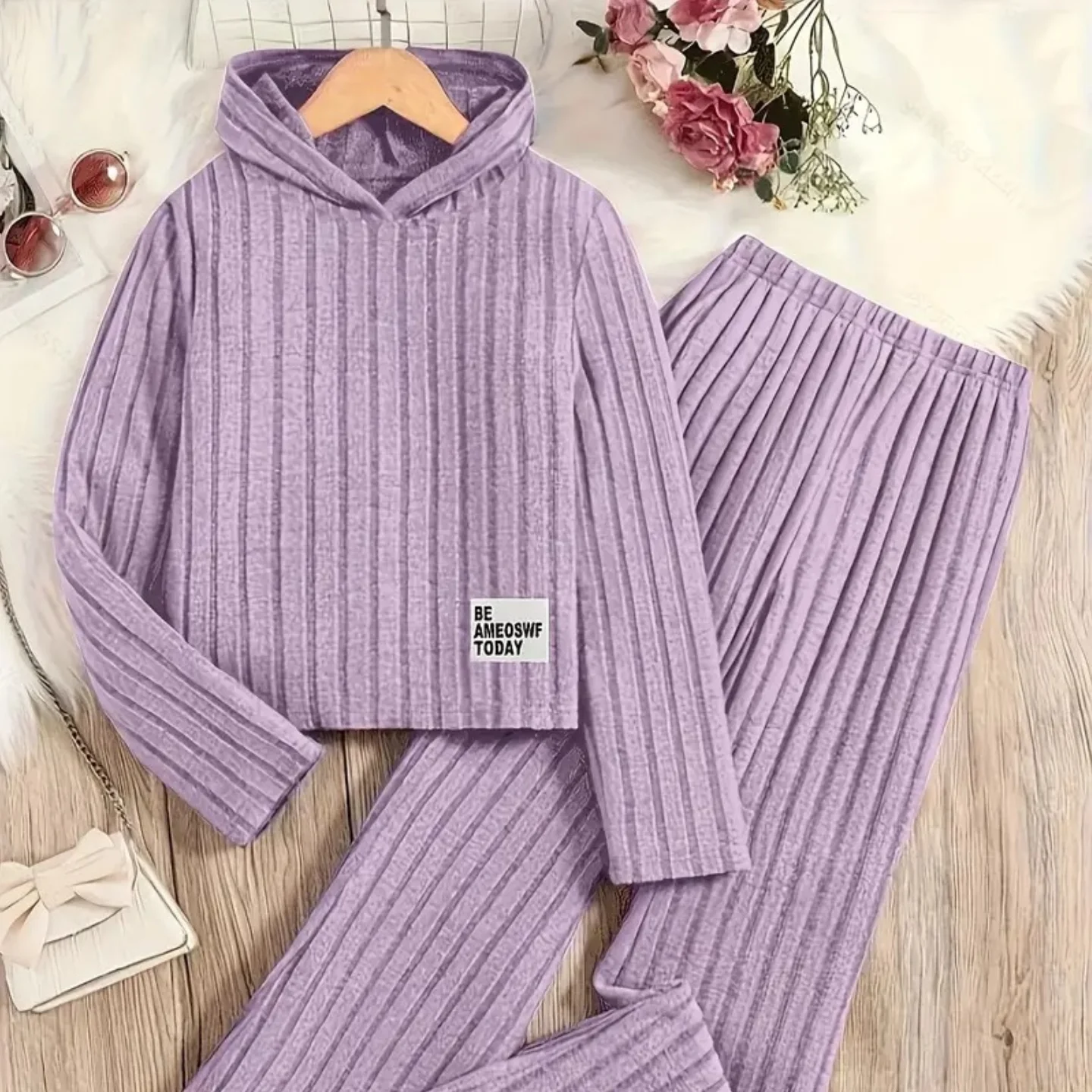 Arnab Kapüşonlu Pantolon Takım ( ÖN SİPARİŞ ÜRÜNÜDÜR )