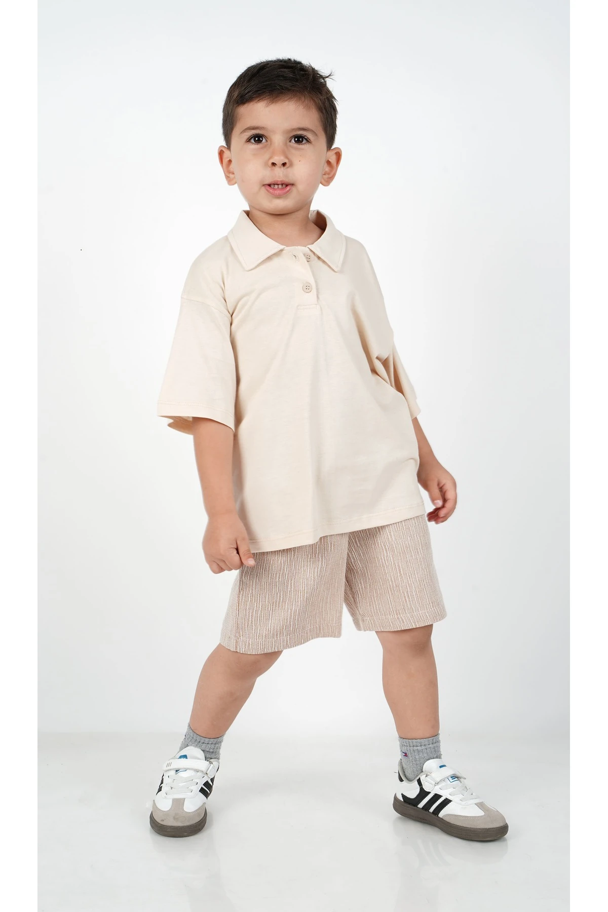 Erkek Çocuk Oversize Penye Polo Yakalı Keten Şortlu 2'li İkili Alt Üst Takım