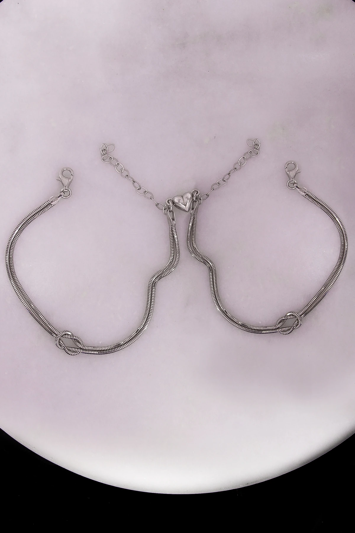 GÜMÜŞ KADER DÜĞÜMÜ KALP MIKNATISLI 2 ADET RODAJ ÇİFT BİLEKLİK