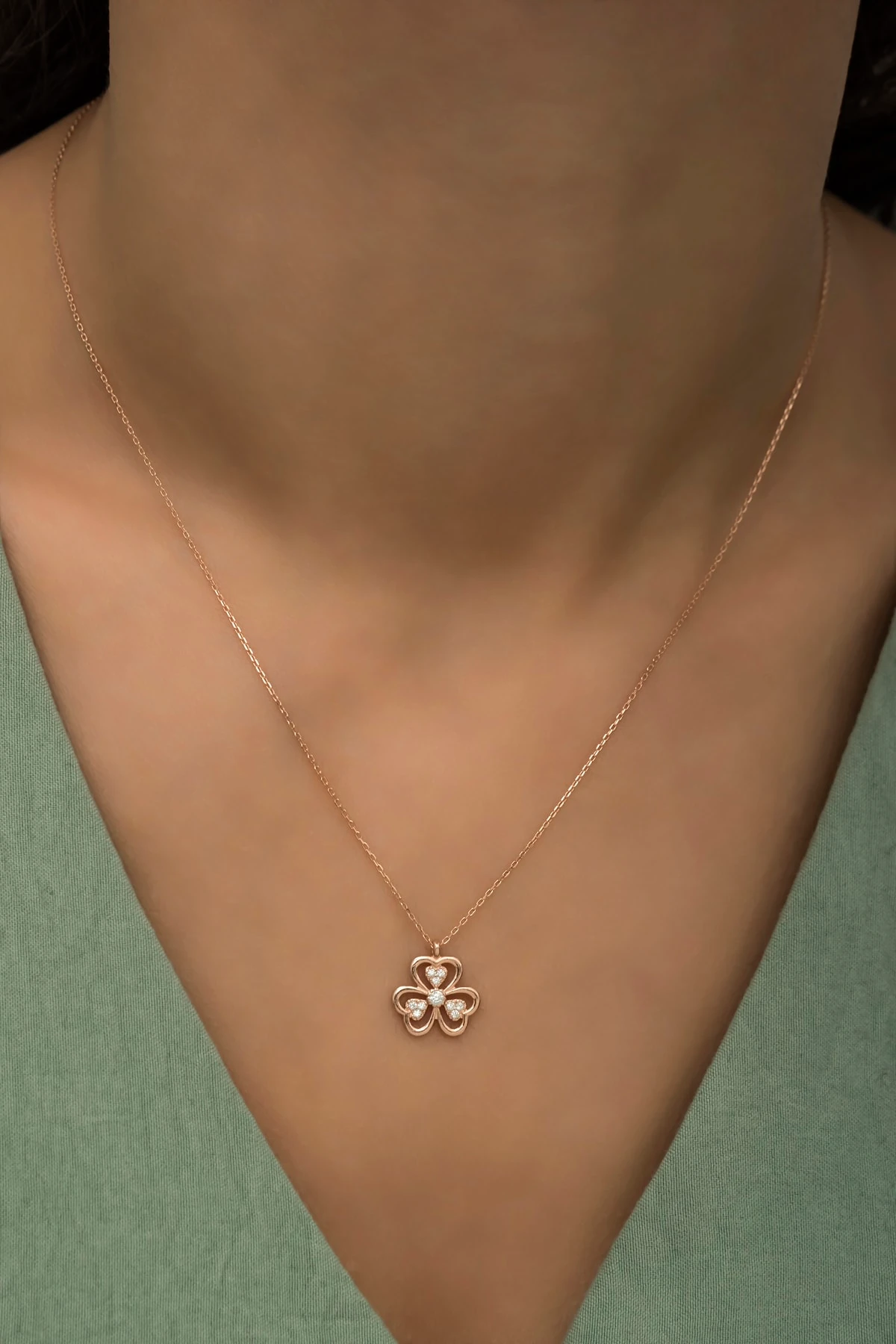 Kalpli Yonca Kolye-925 Ayar Gümüş