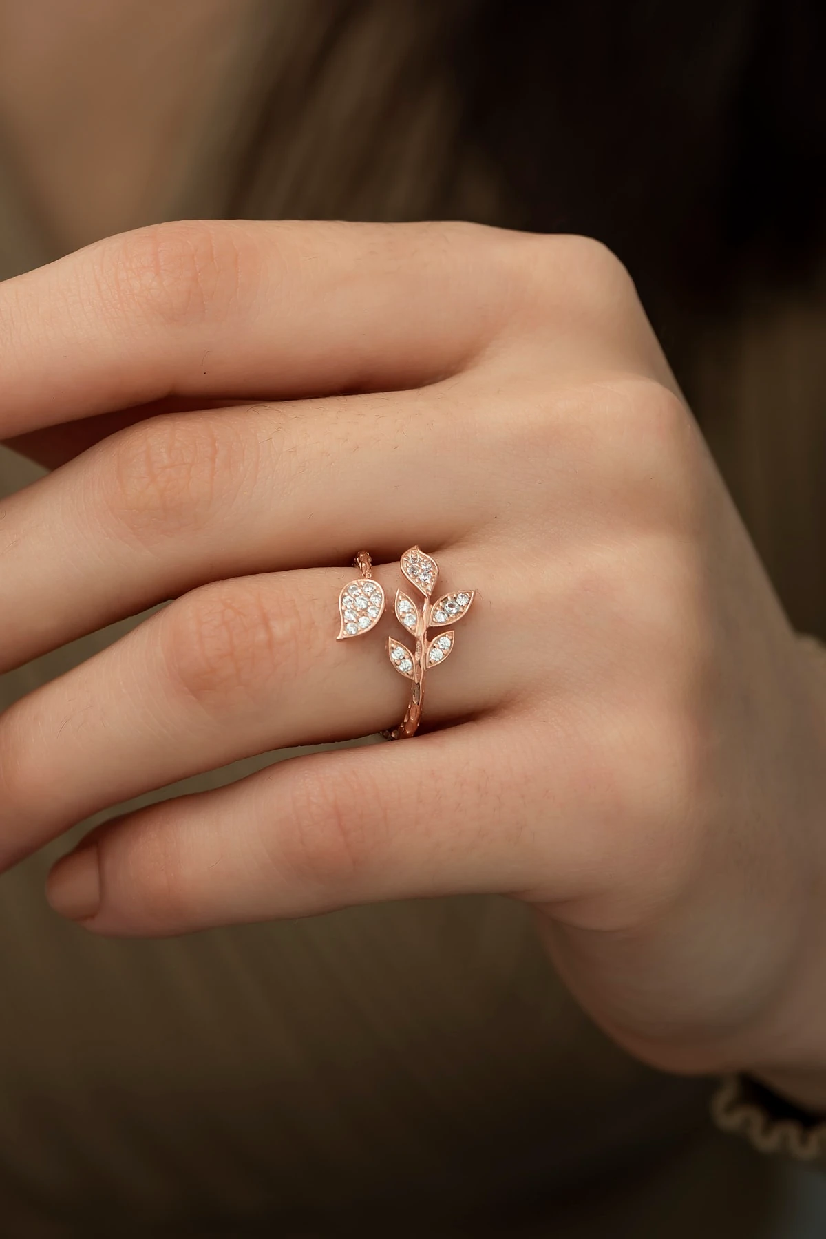 Zirkon Taşlı Yaprak Ayarlanabilir Yüzük-925 Ayar Gümüş