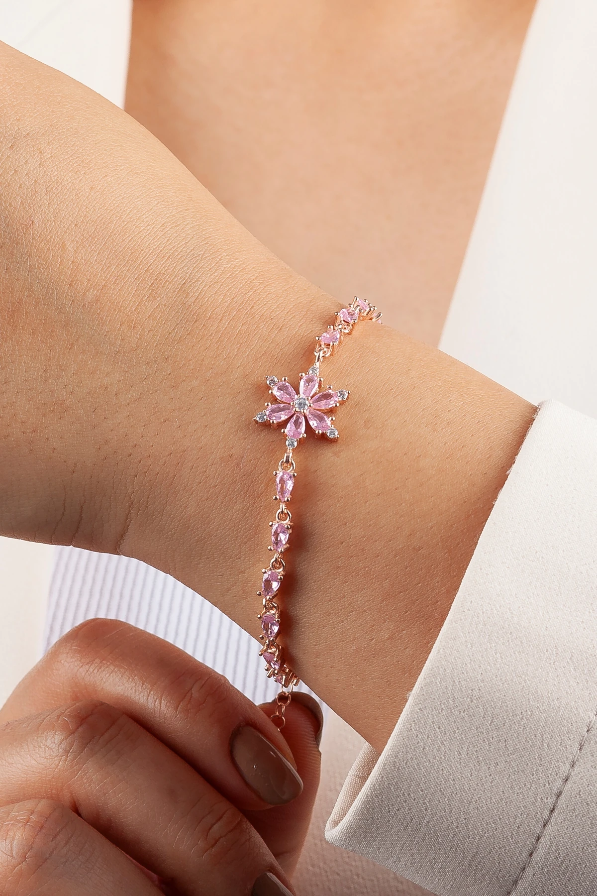 GÜMÜŞ PEMBE TAŞLI YILDIZ ÇİÇEĞİ ROSE BİLEKLİK