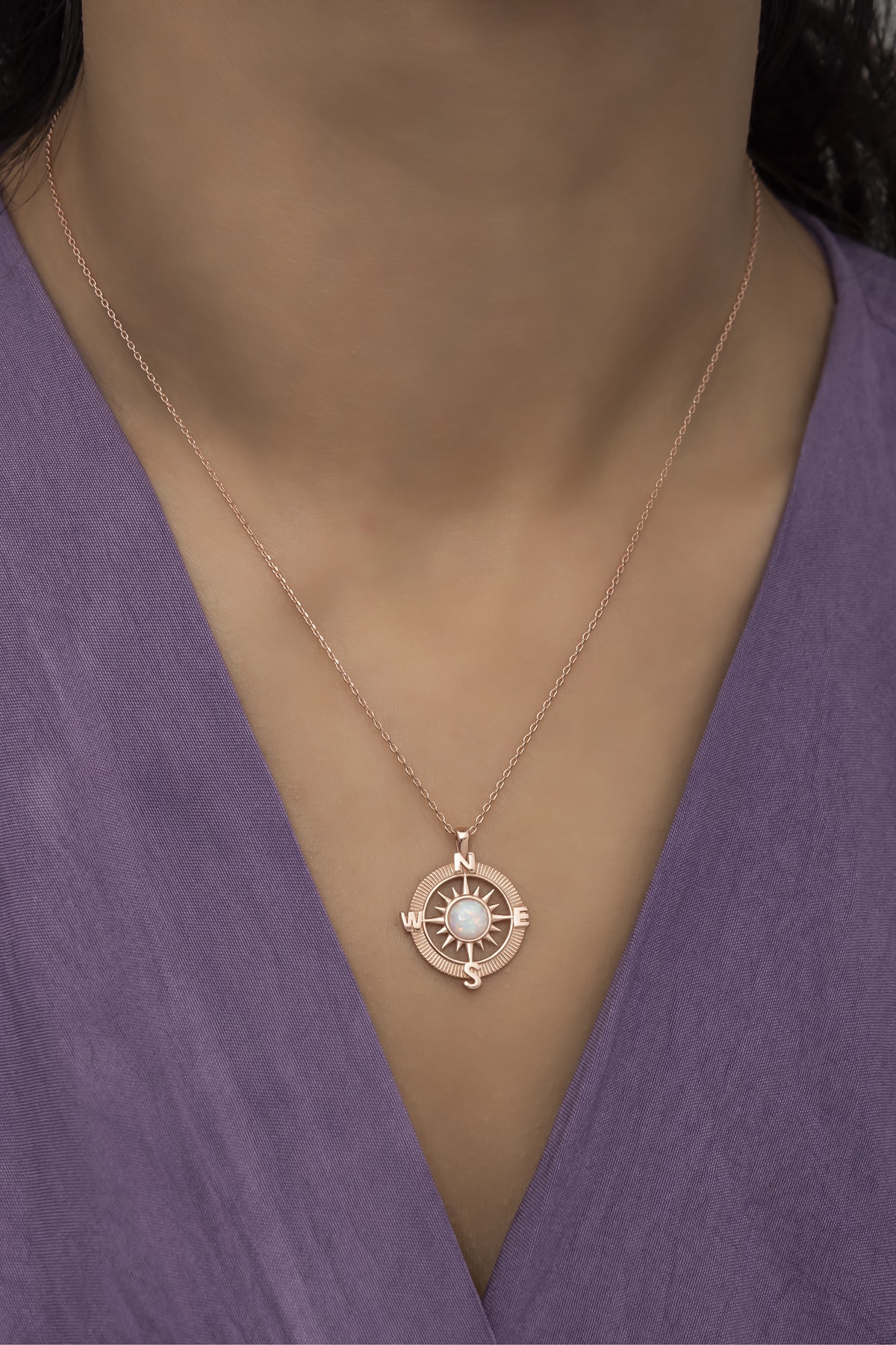 Opal Beyaz Taşlı Pusula Kolye-925 Ayar Gümüş