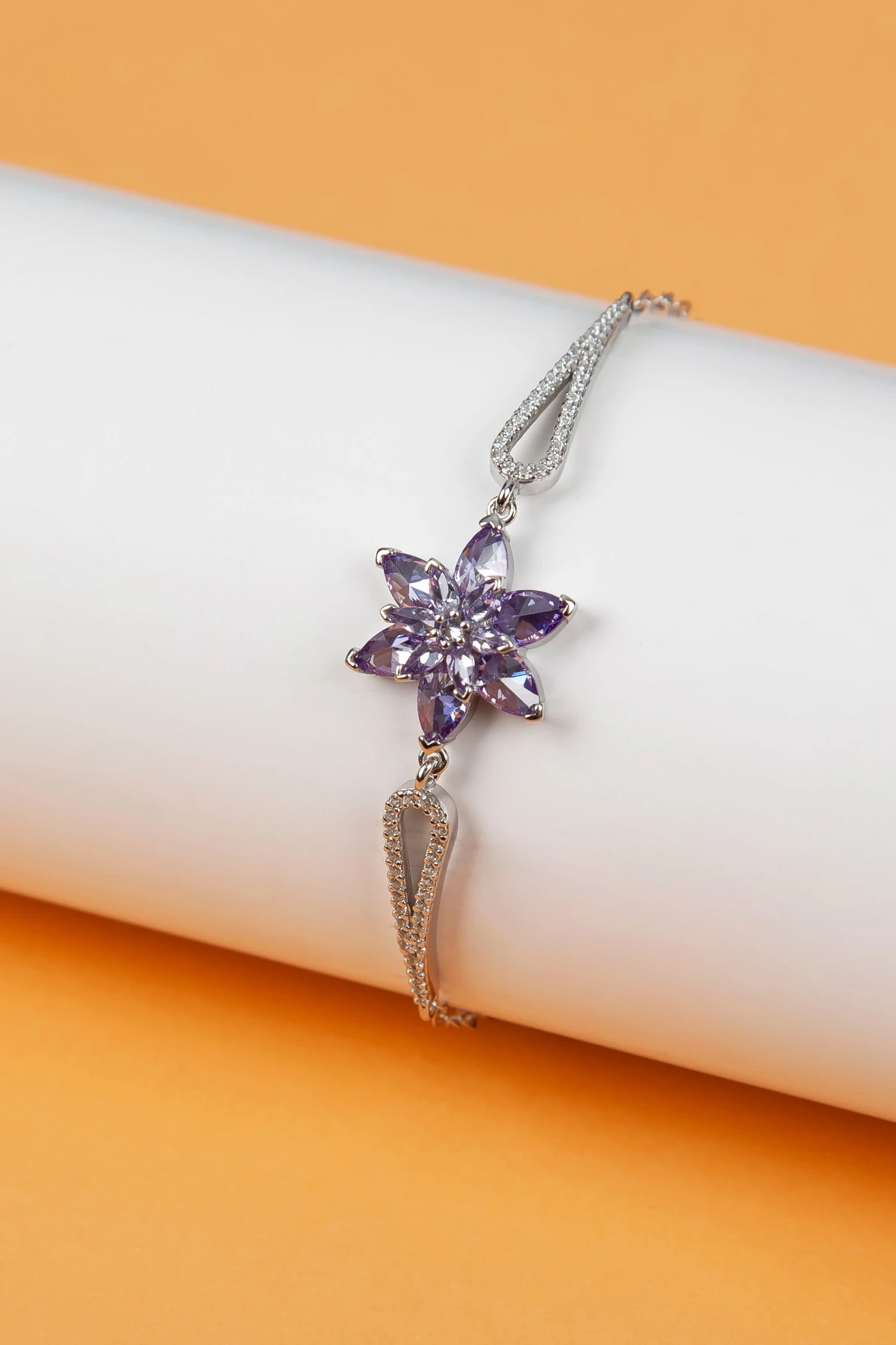 Lila Taşlı Rodaj Lotus Çiçeği Bileklik-925 Ayar Gümüş