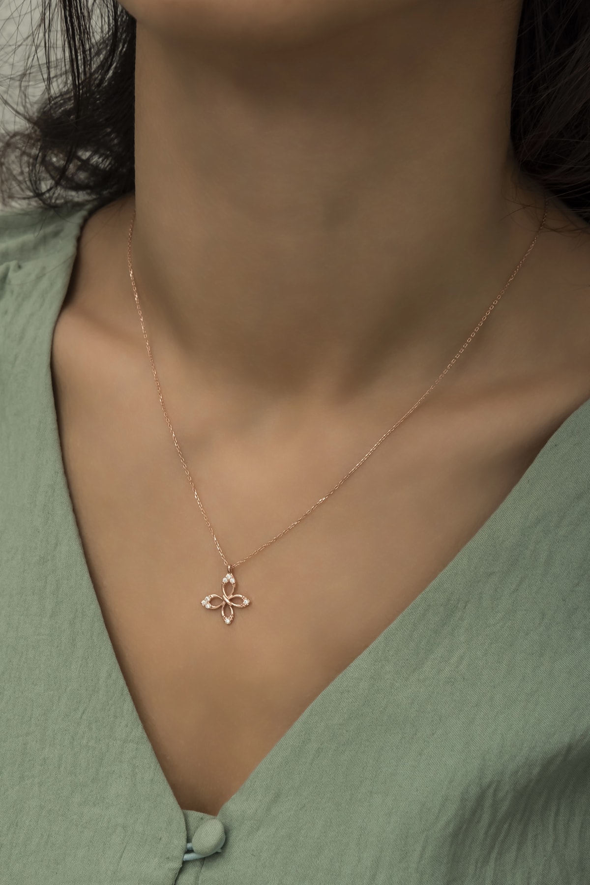 Kelebek Figürlü Kolye-925 Ayar Gümüş