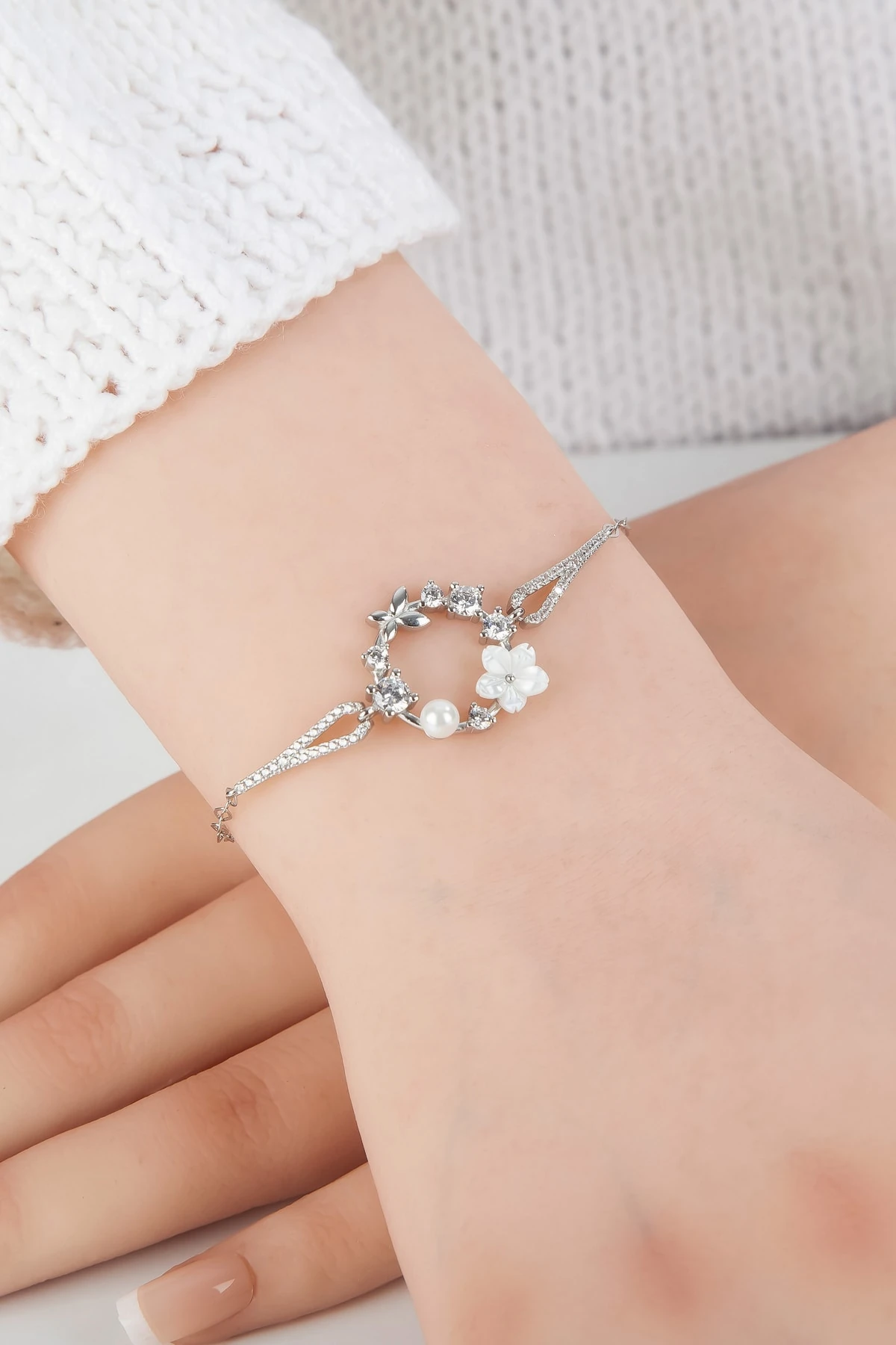 Sedefli Ve Incili Manolya Çiçeği Rodaj Bileklik-925 Ayar Gümüş