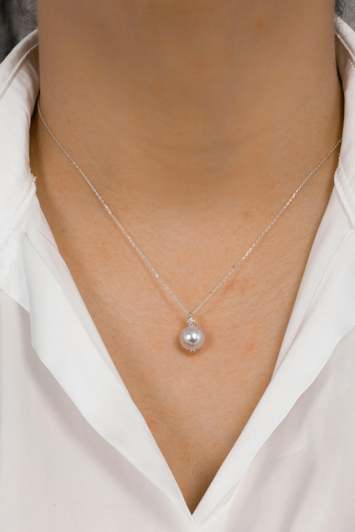 925 Ayar Gümüş Buz Mavi İnci Taşlı Rodaj Kaplamalı Kadın Kolye 10mm - Zarif Takı