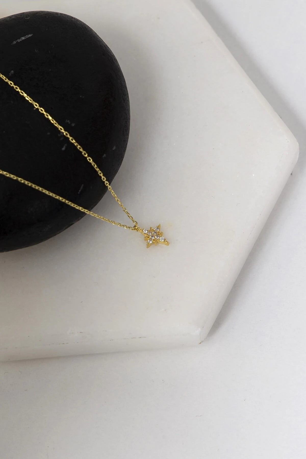 Gümüş Zirkon Taşlı Minimal Kutup Yıldızı Gold Kolye