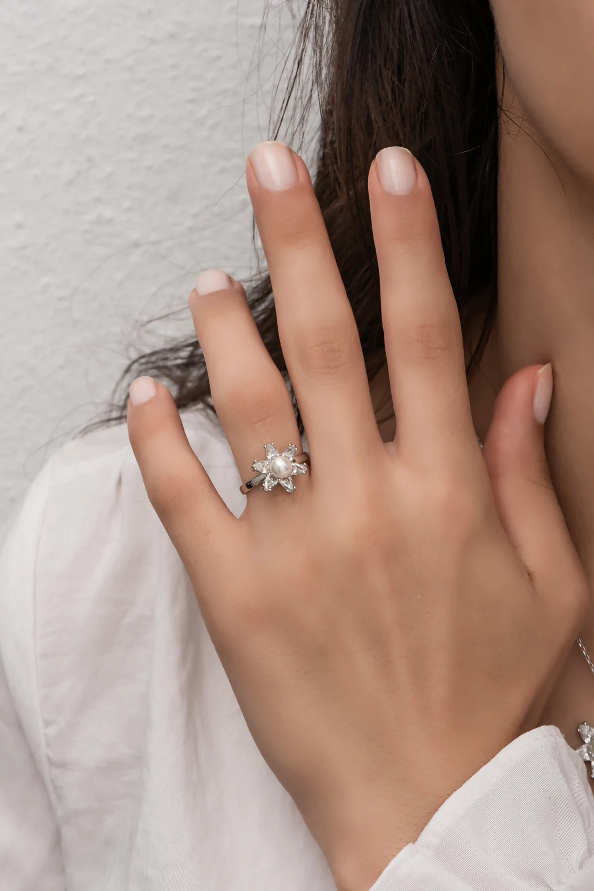 Incili Lotus Beyaz Taşlı Rodaj Yüzük-925 Ayar Gümüş