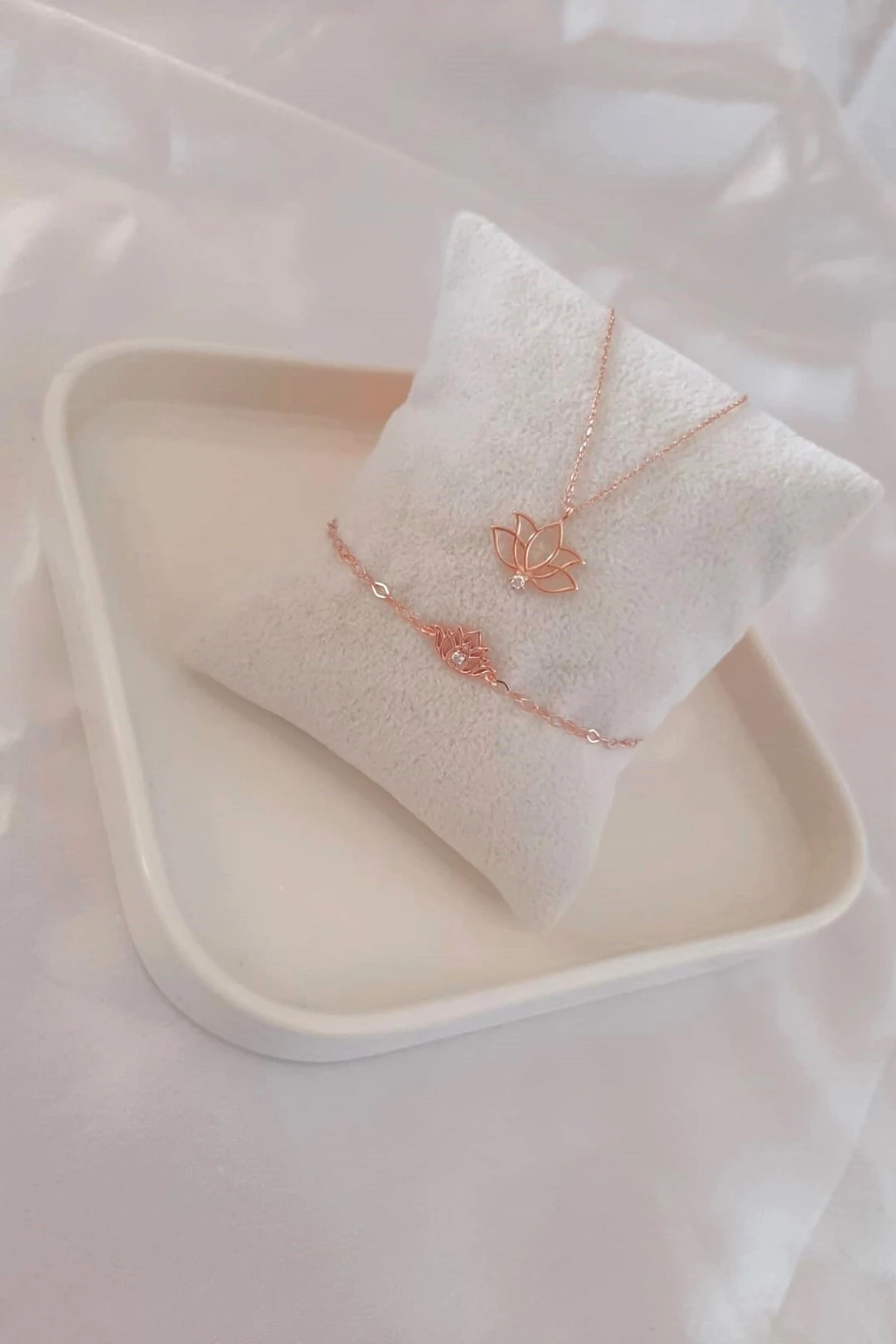 Gümüş Rose Lotus Çiçeği Set | Kolye Bileklik | Özel Gün Hediyesi