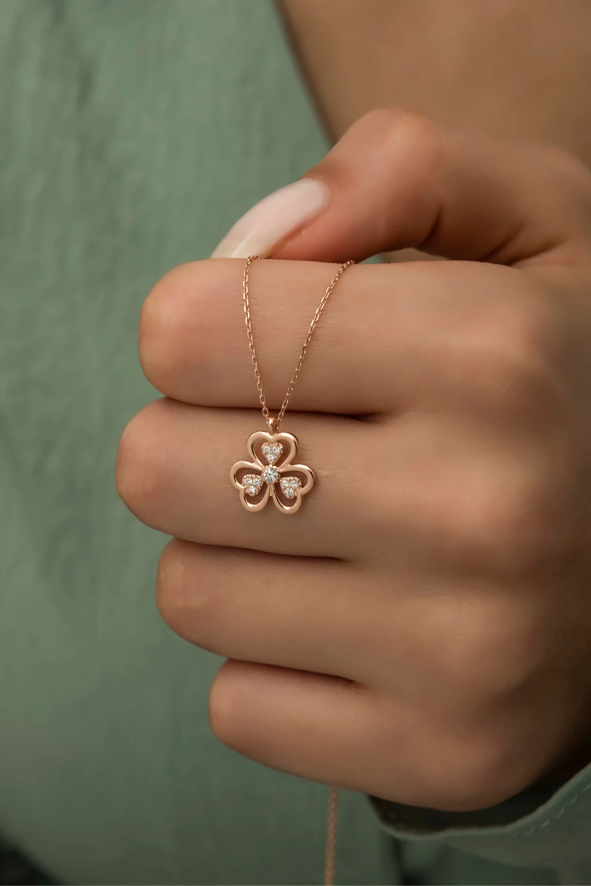 Kalpli Yonca Kolye-925 Ayar Gümüş