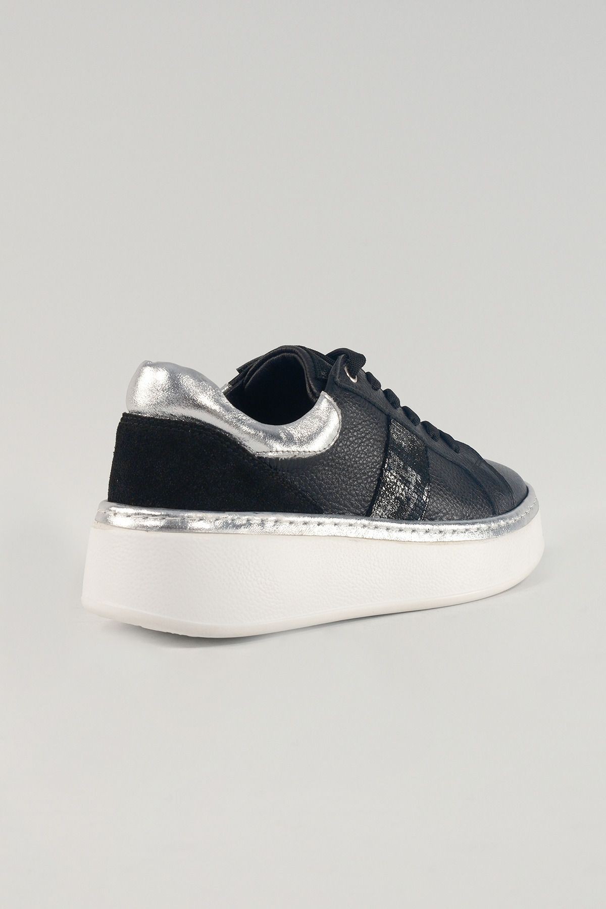 Marcella Siyah Deri Kadın Sneakers, Hakiki Deri, Günlük Ayakkabı, Spor Ayakkabı 25220