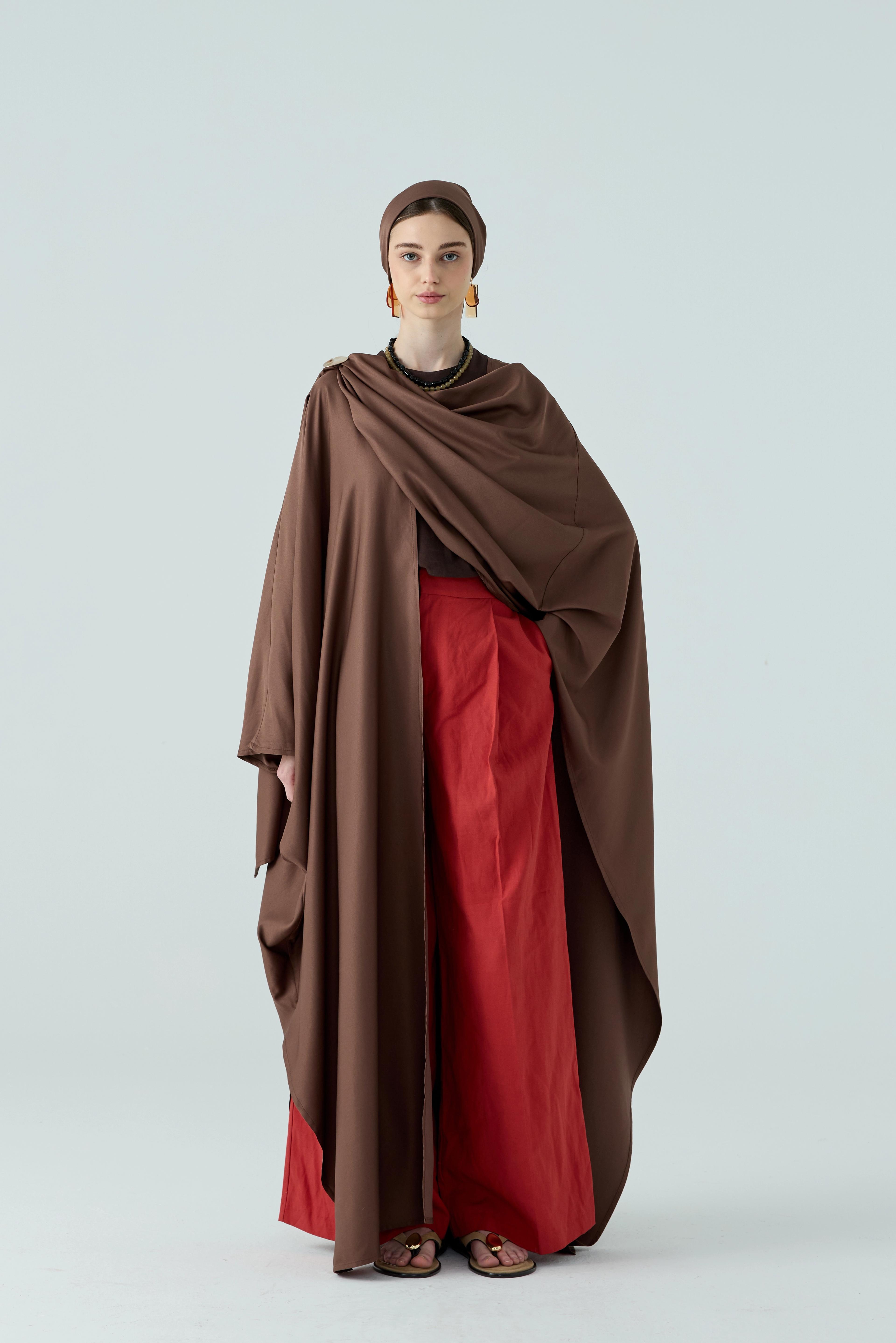Kahverengi Şal Detaylı Abaya