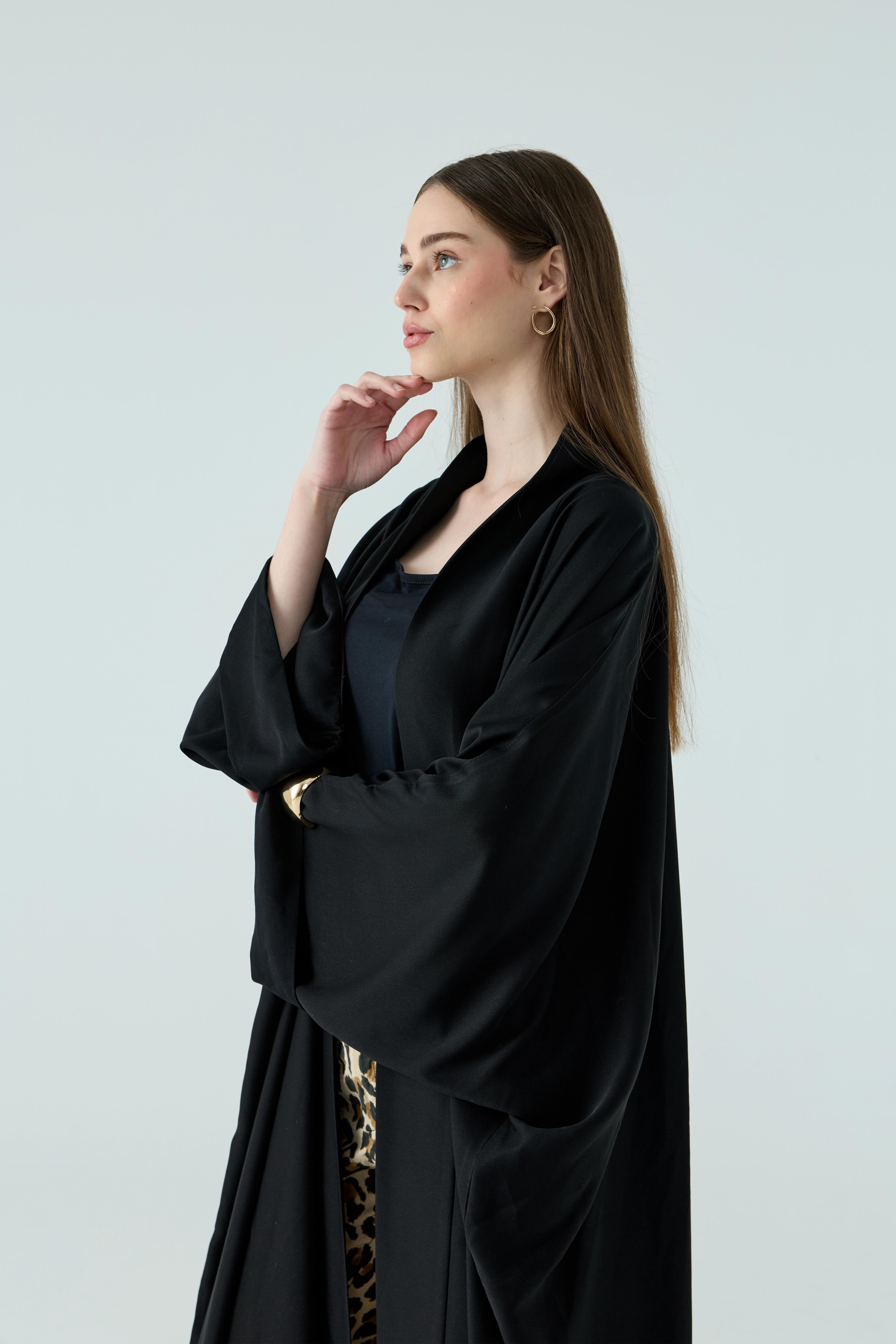 Siyah Layl Abaya