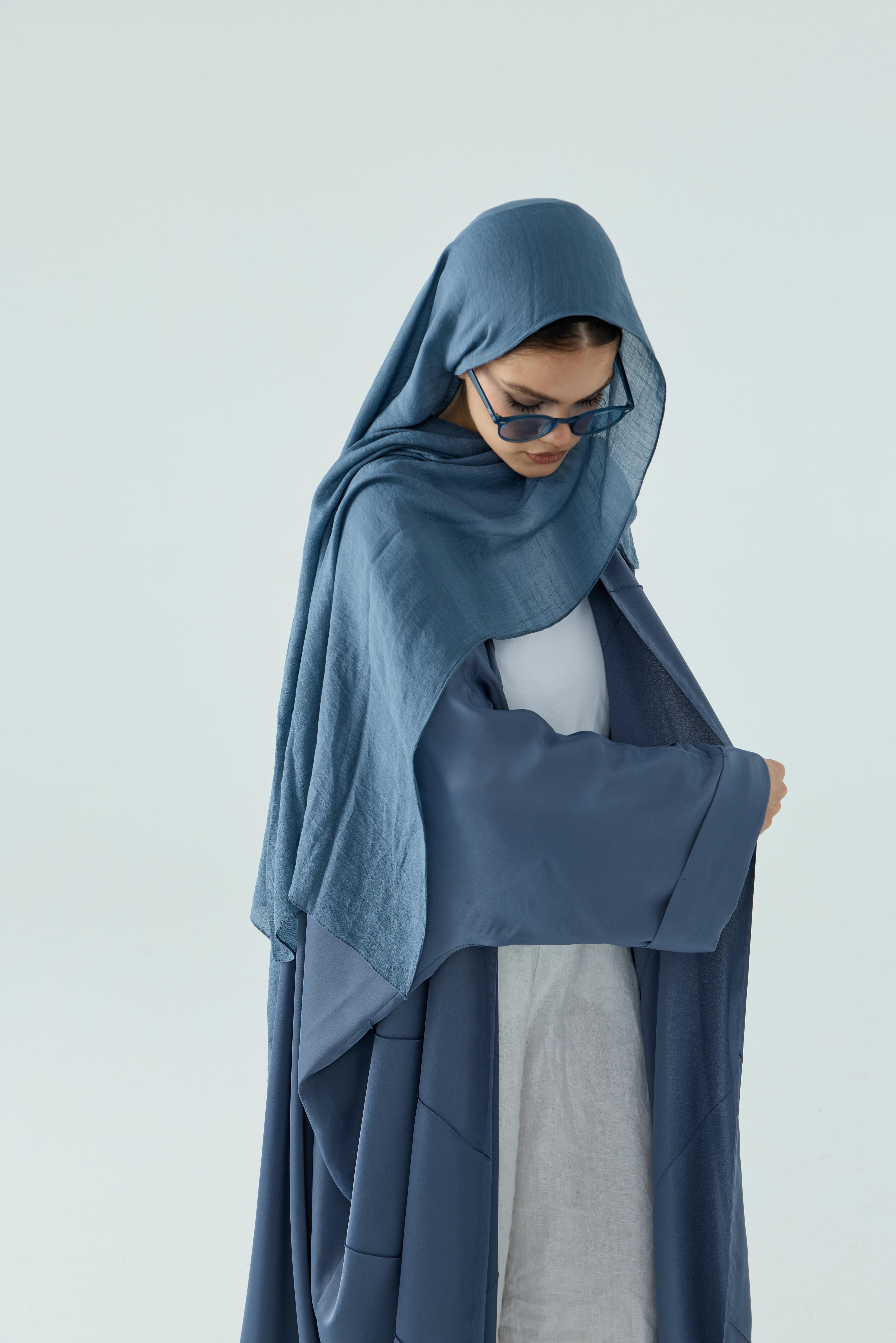 Mavi Sama  Abaya