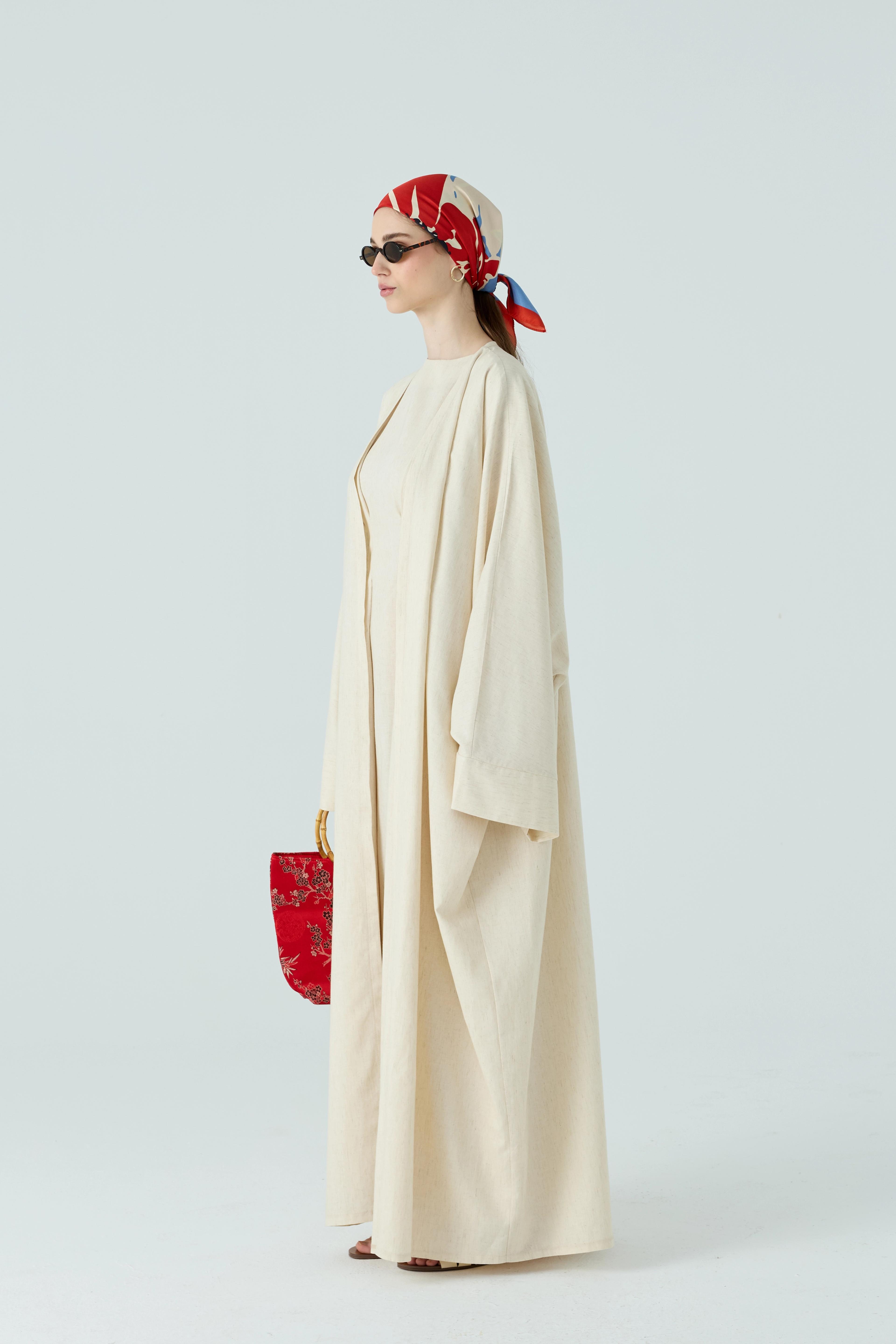 Krem Pile Detaylı Takım Abaya
