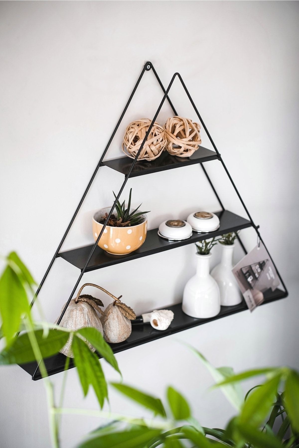 Metal Üçgen Dekoratif Raf / Stand