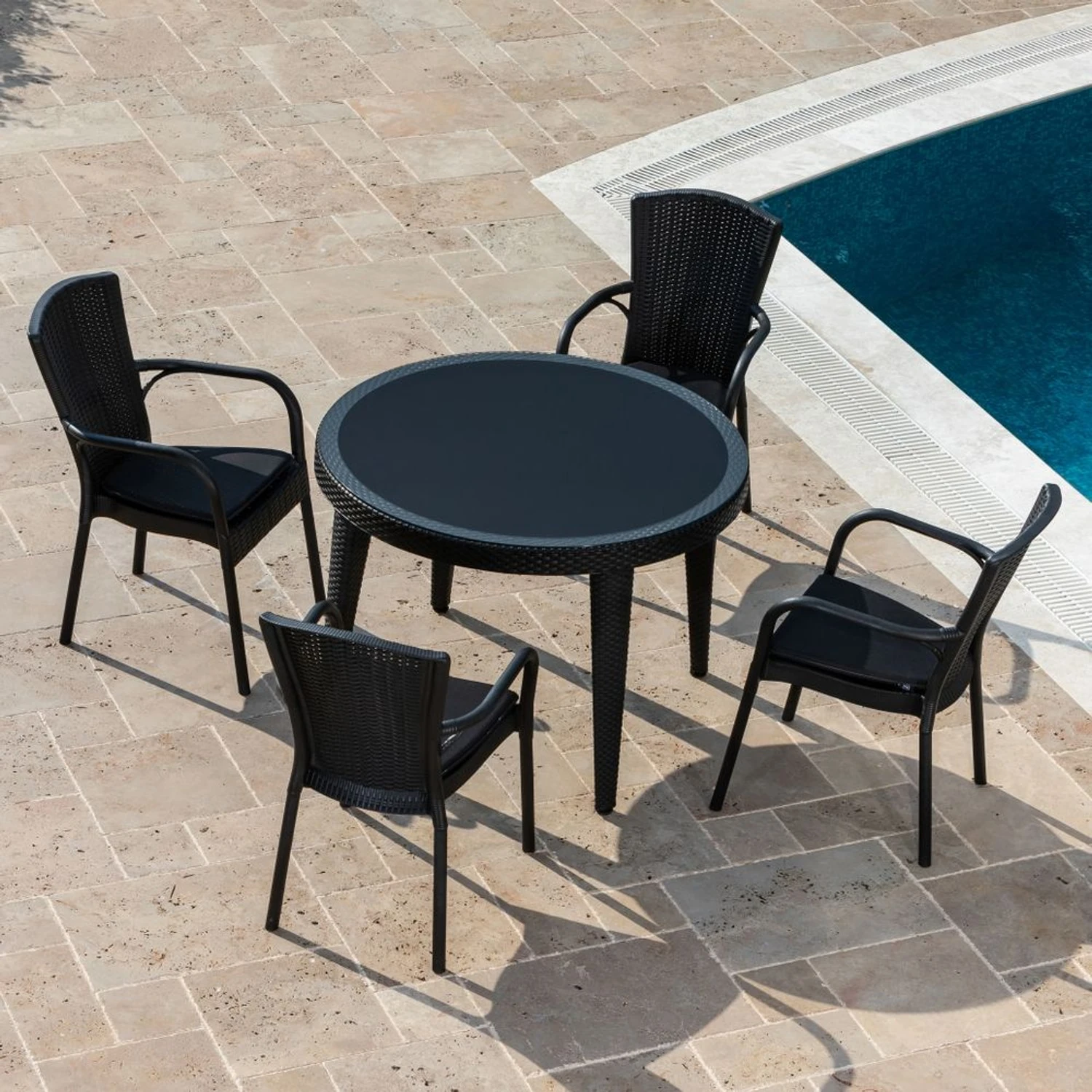 MASA TAKIMI Ø110 CM OKARA / CEDRA 4 KİŞİLİK CAMLI RATTAN