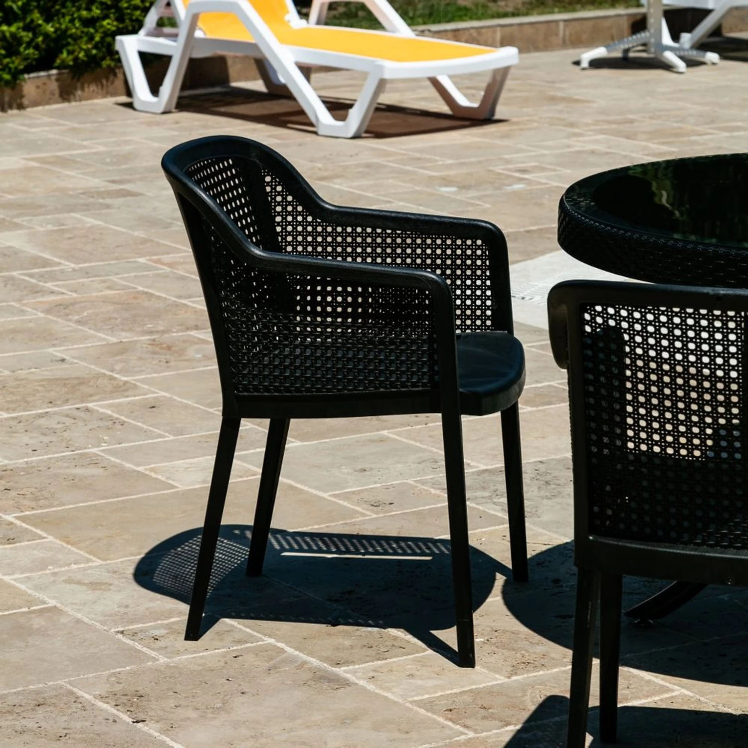 MASA TAKIMI Ø110 CM OKARA / ACACIA 4 KİŞİLİK CAMLI RATTAN