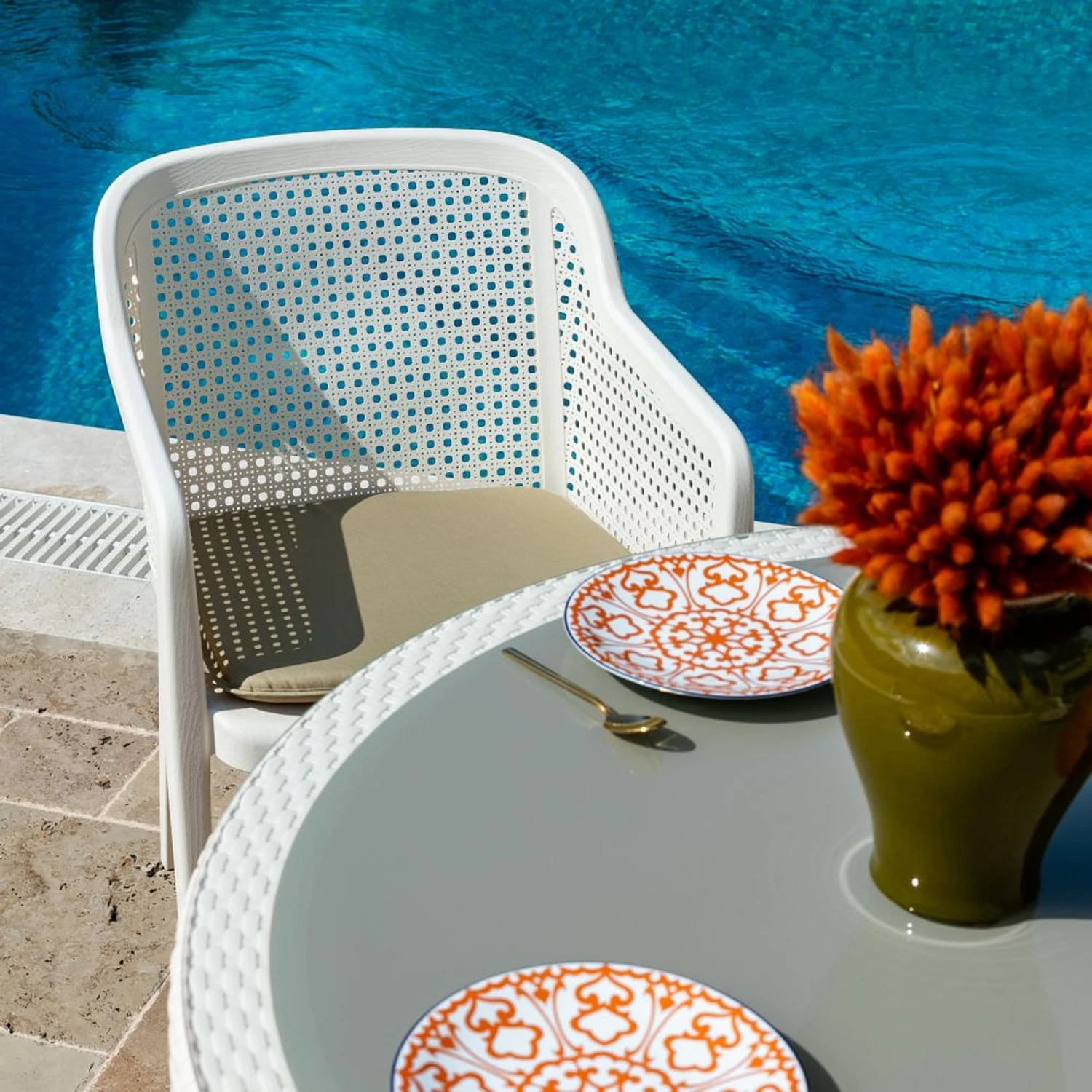 MASA TAKIMI Ø110 CM OKARA / ACACIA 4 KİŞİLİK CAMLI RATTAN