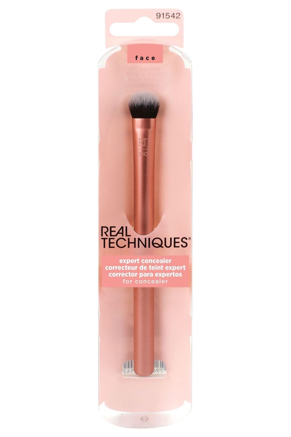 REAL TECHNİQUES EXPERT CONCEALER BRUSH