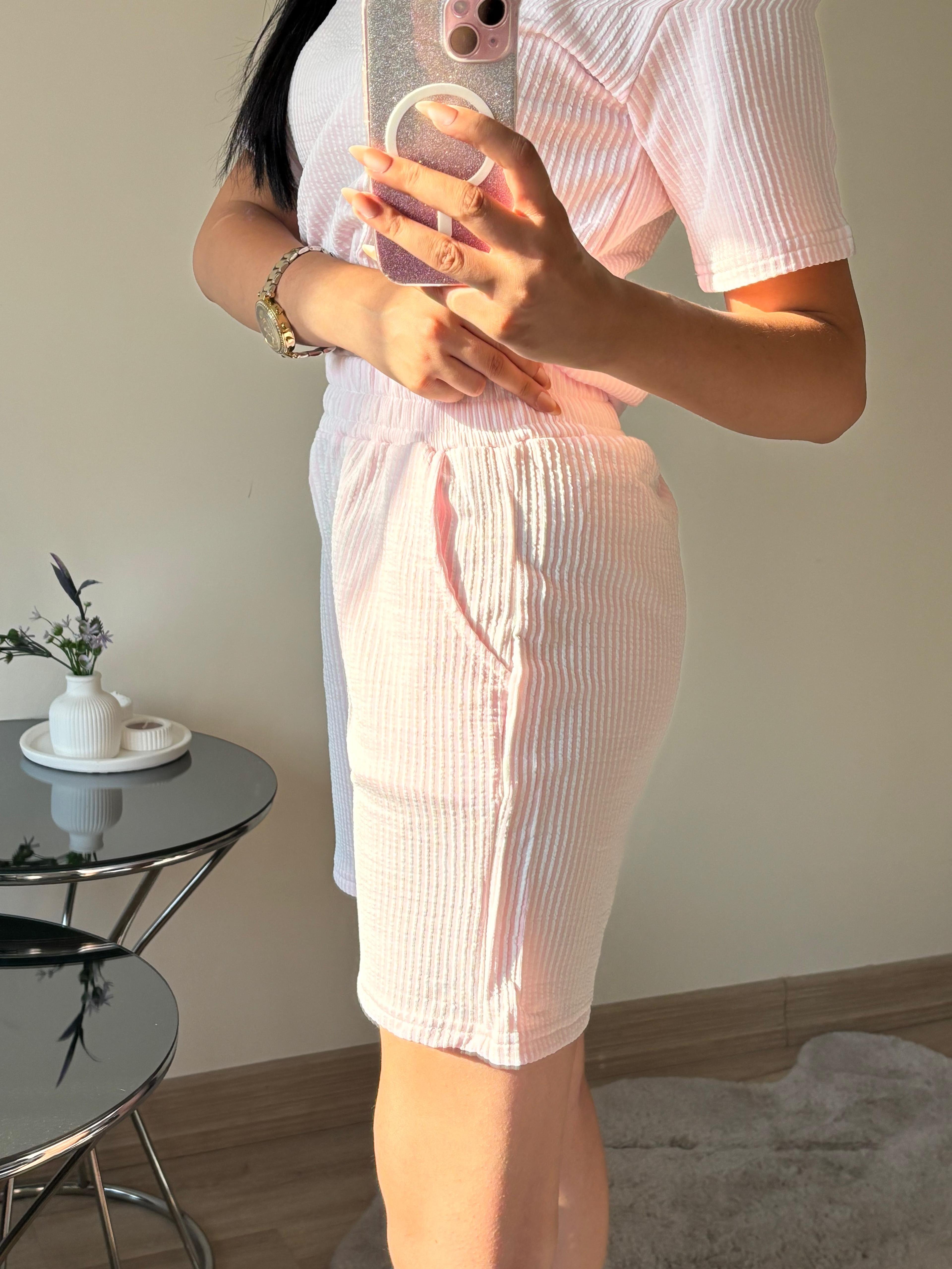 Su Yolu Şortlu Pembe Takım 
