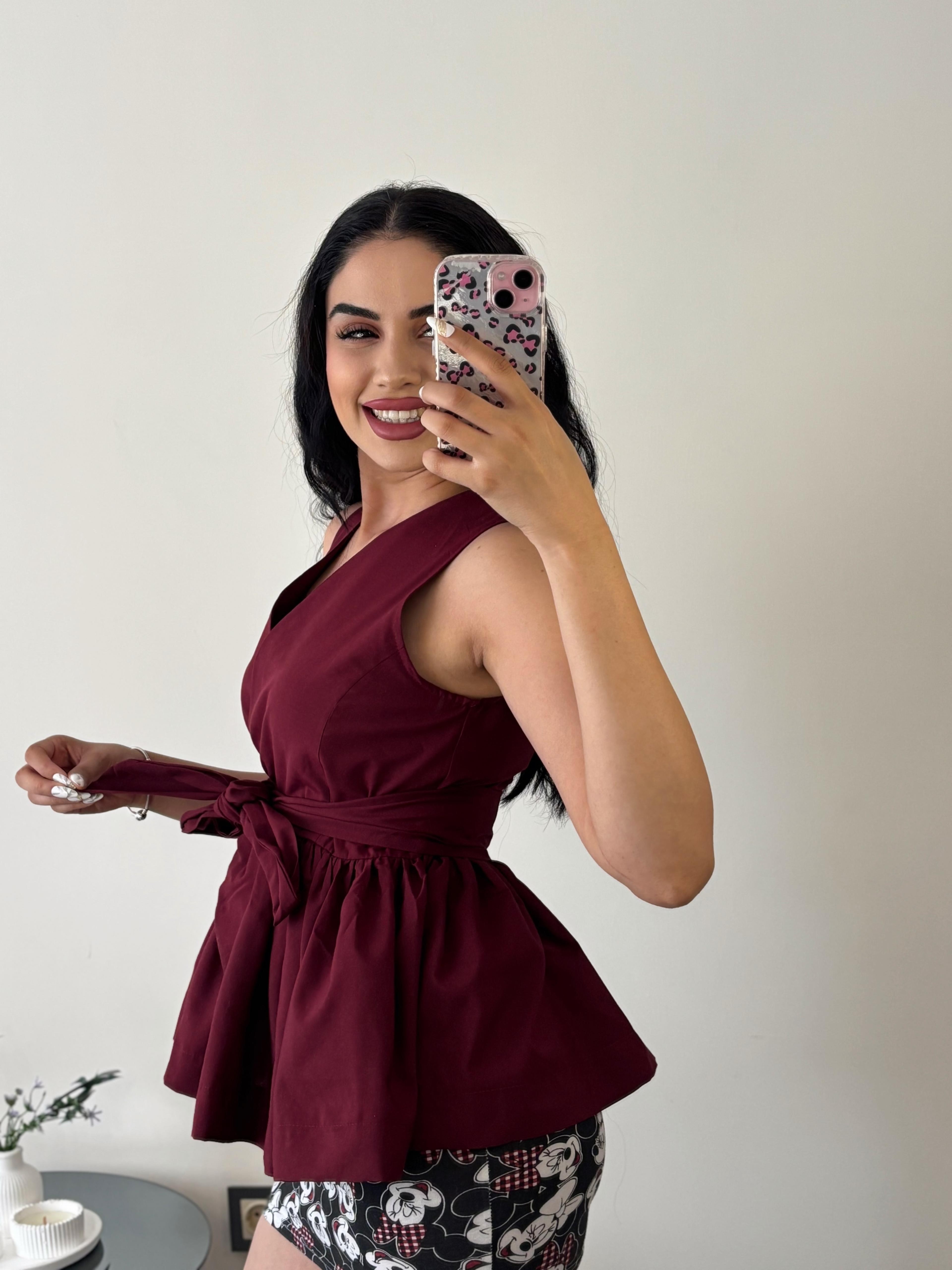V Yaka Bordo Fırfırlı Bluz 