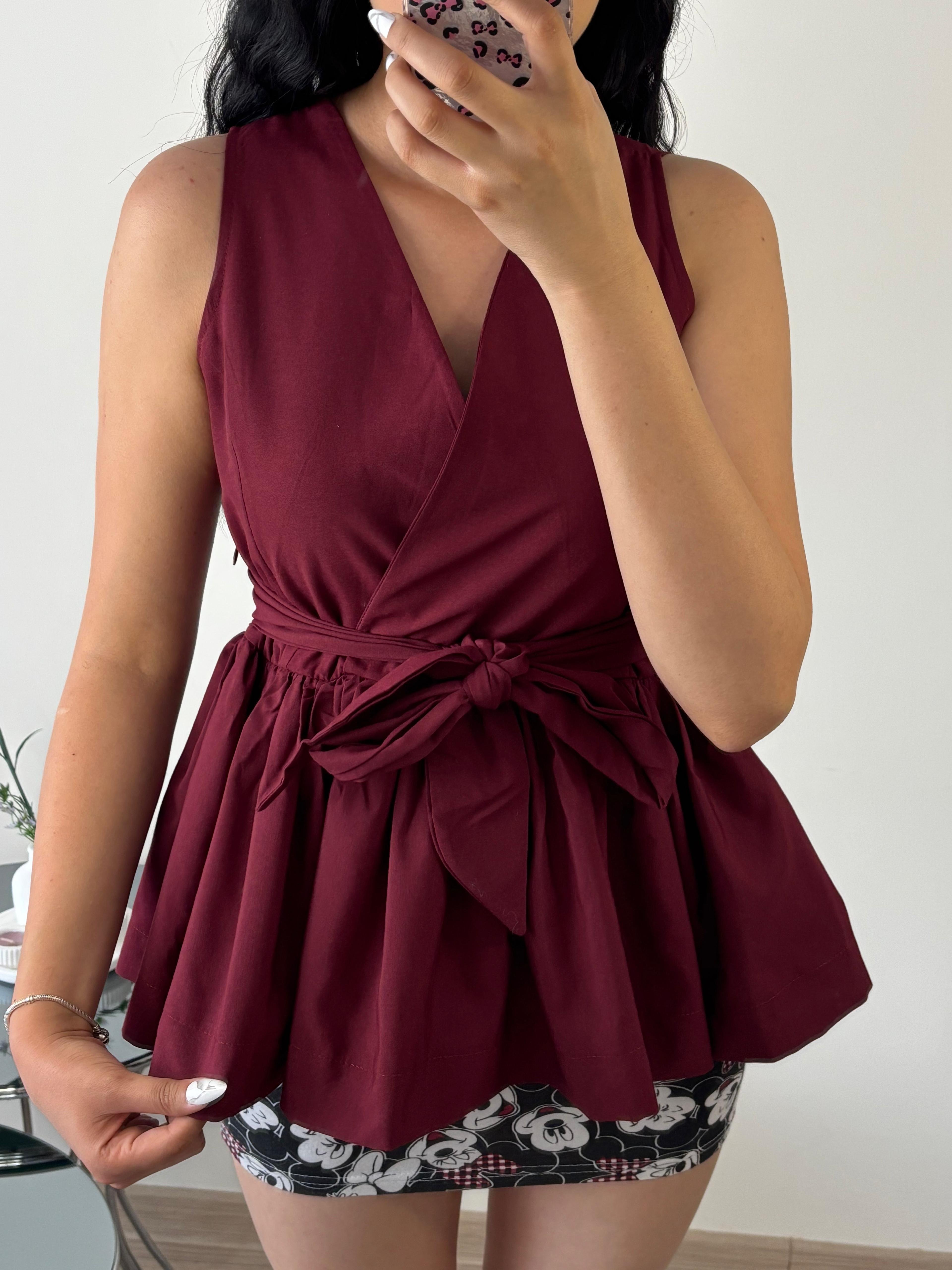 V Yaka Bordo Fırfırlı Bluz 