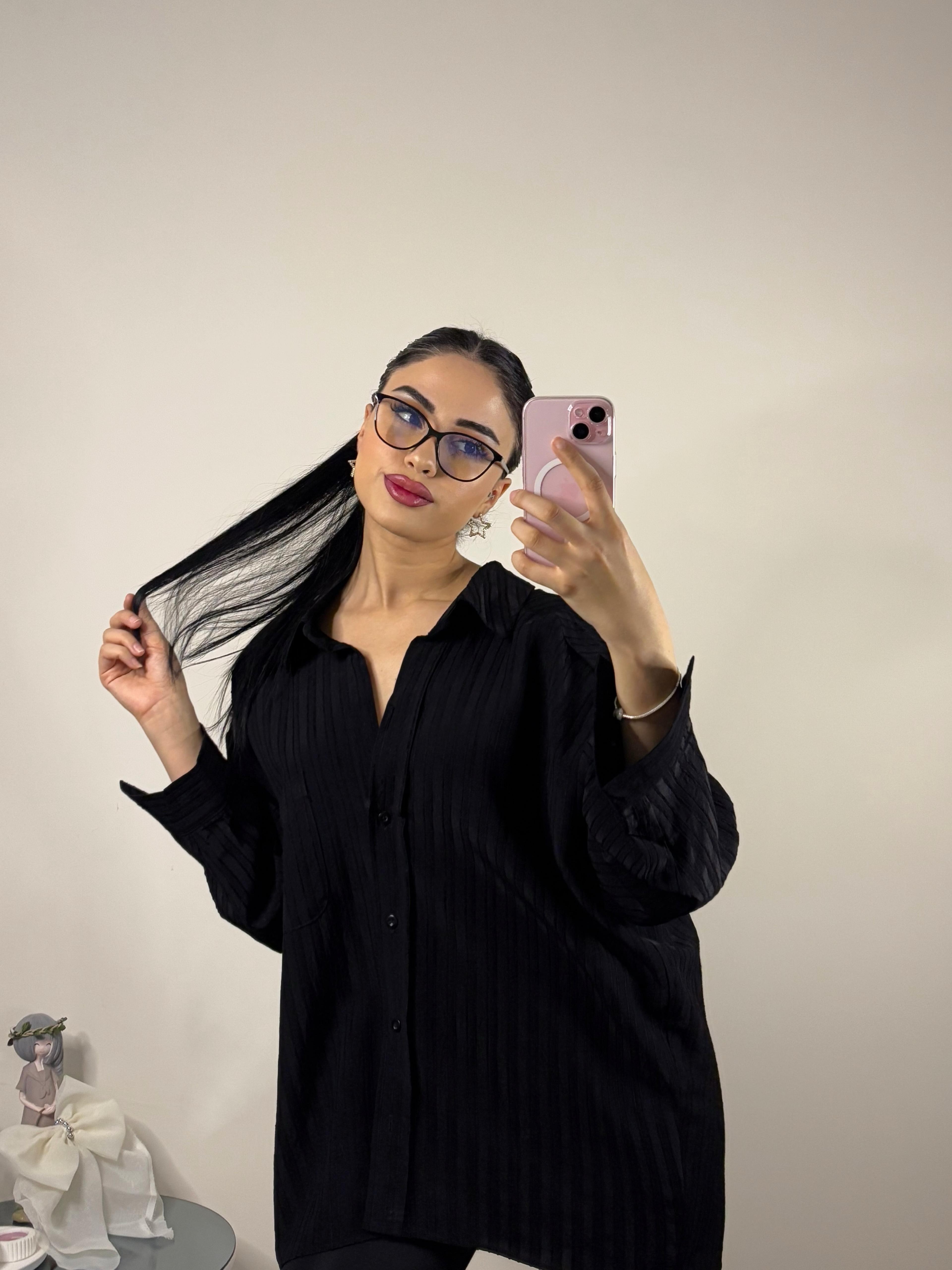 Siyah Oversize Şönil Gömlek